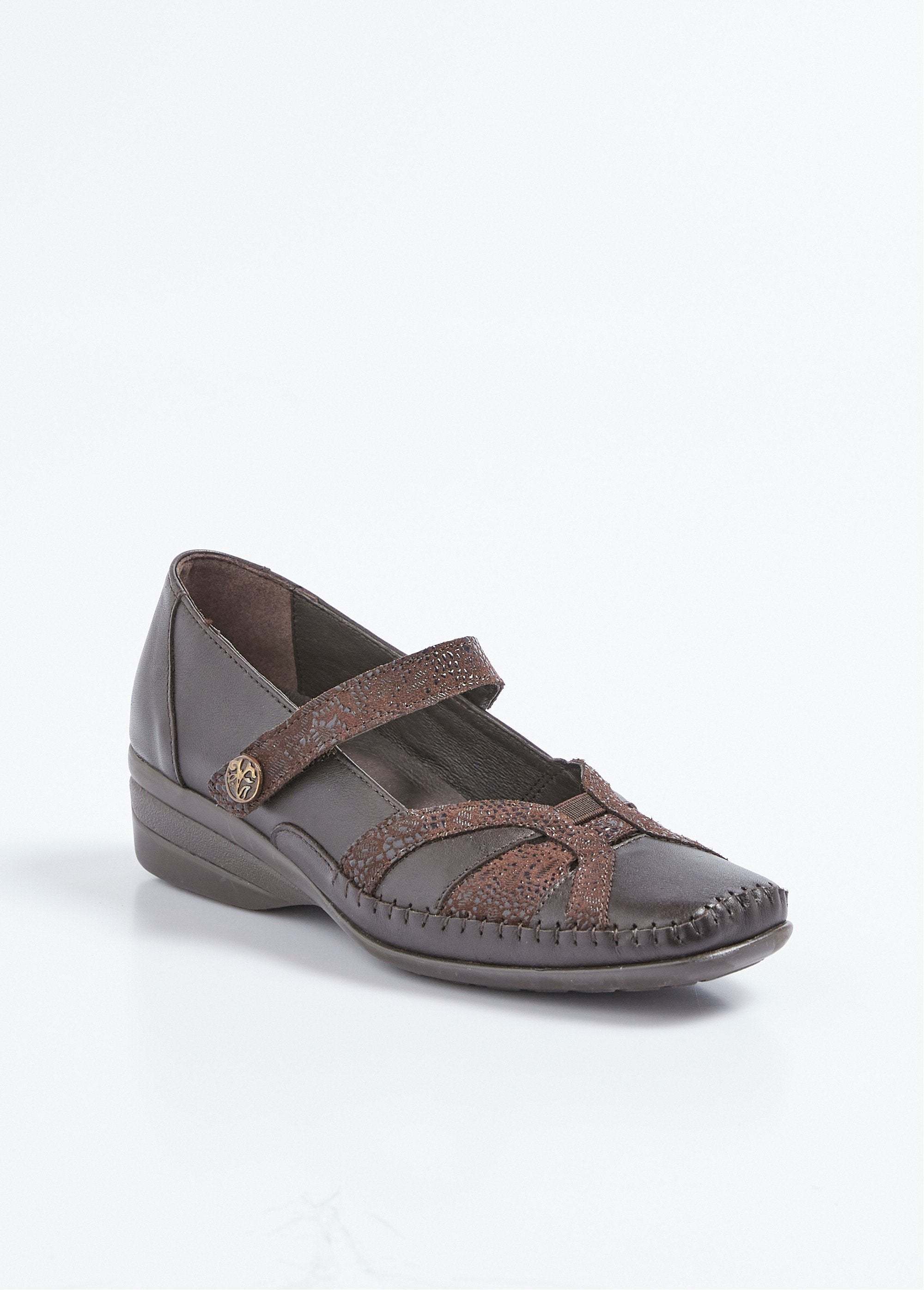 Comfort_wide_leather_ballerinas_with_Velcro_straps_Brown_FA1_slim