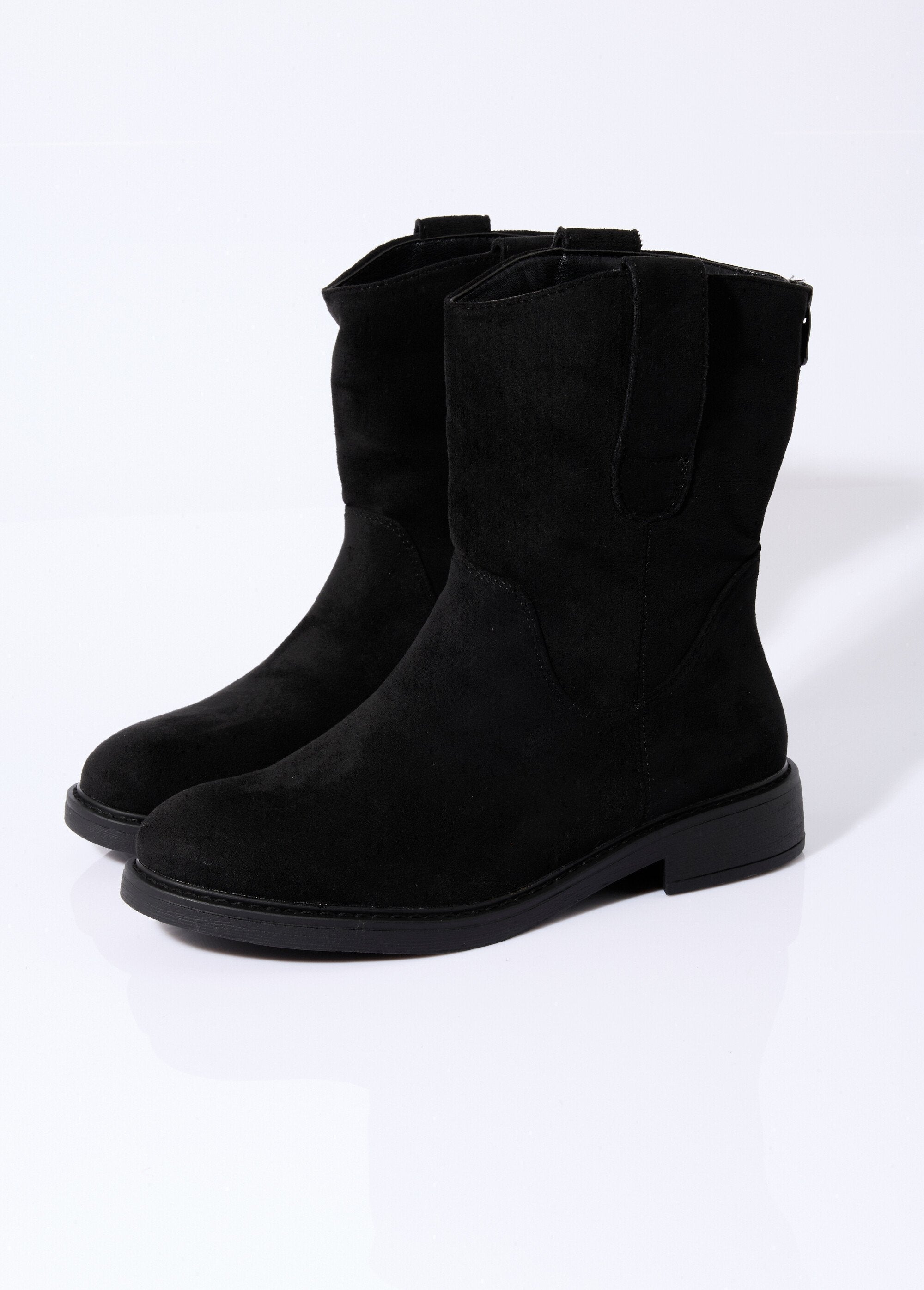Flat_suede_ankle_boots_Black_DE1_slim