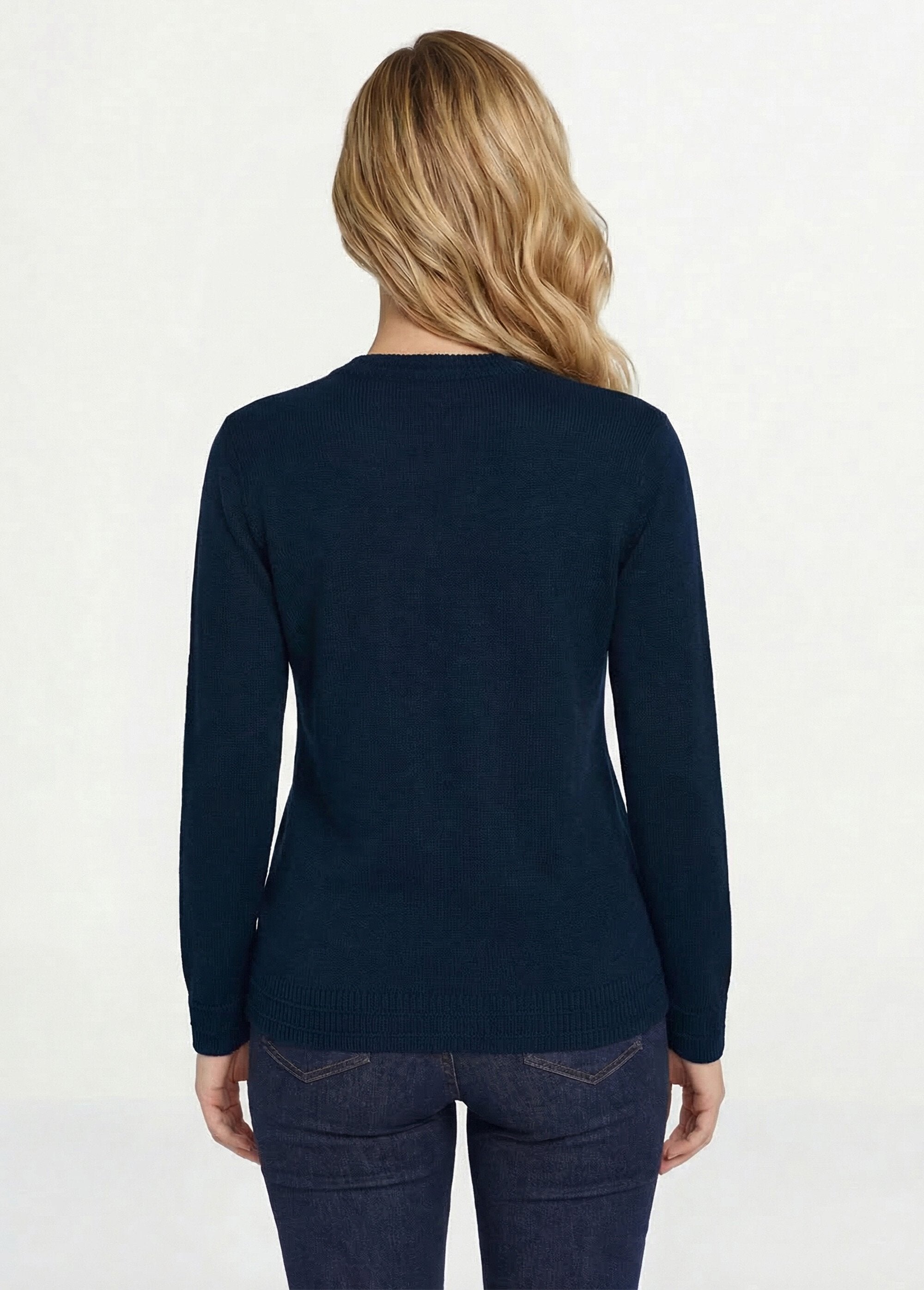Long-sleeved_buttoned_cardigan_Marine_DO1_slim