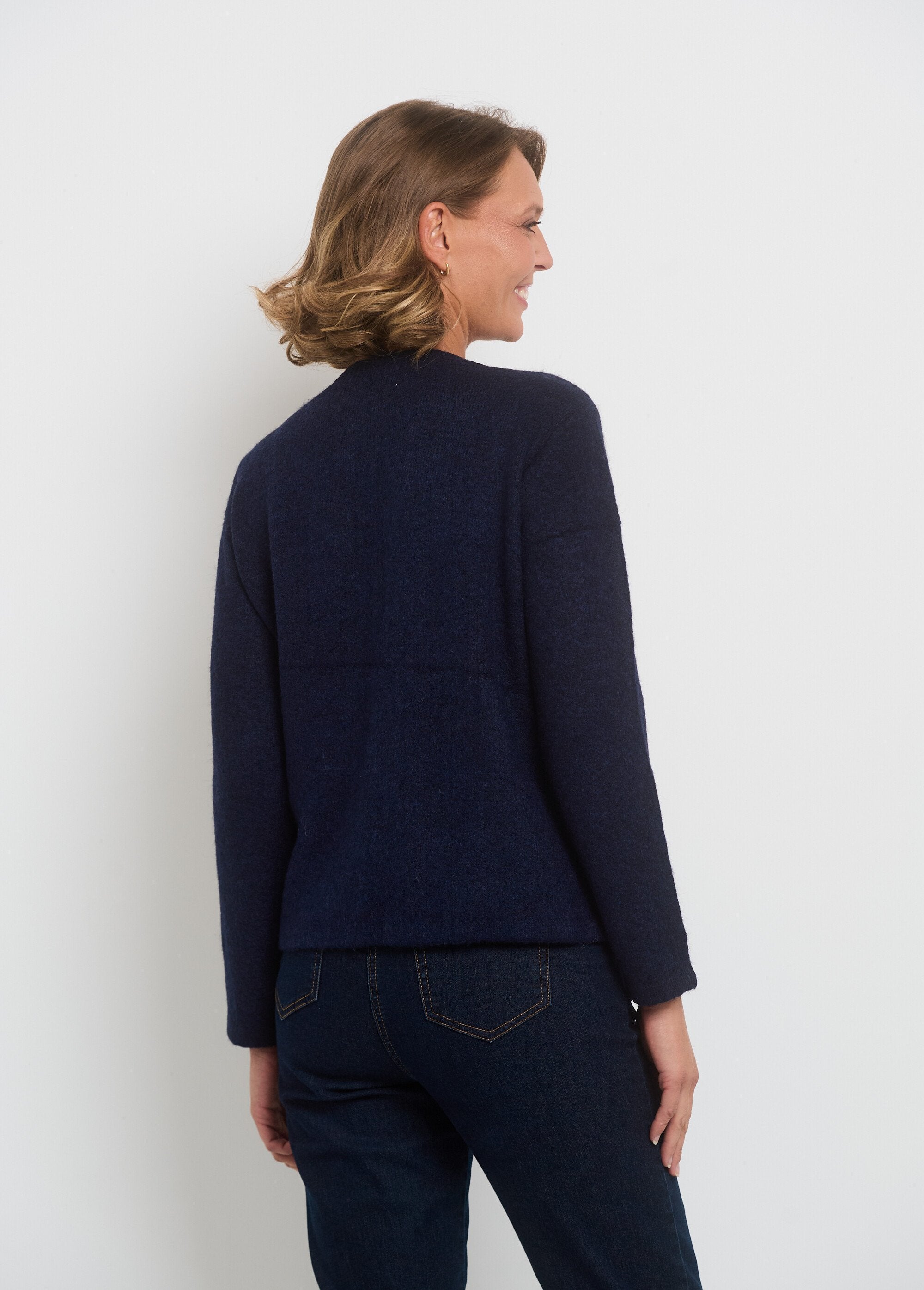 Warm_vest_with_fancy_appliqué_patterns_Marine_DO1_slim