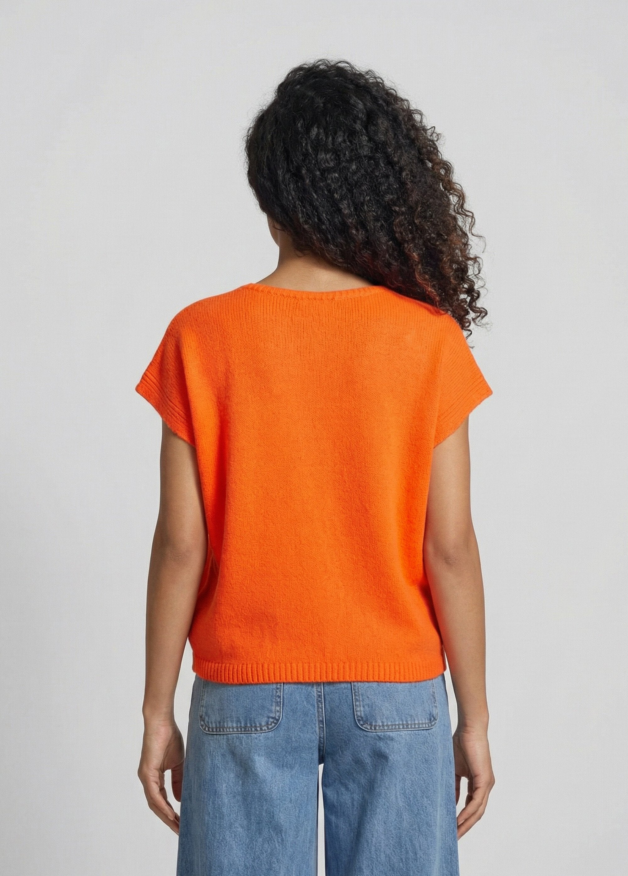 Short-sleeved_vest_with_metallic_buttons_Neon_orange_DO1_slim