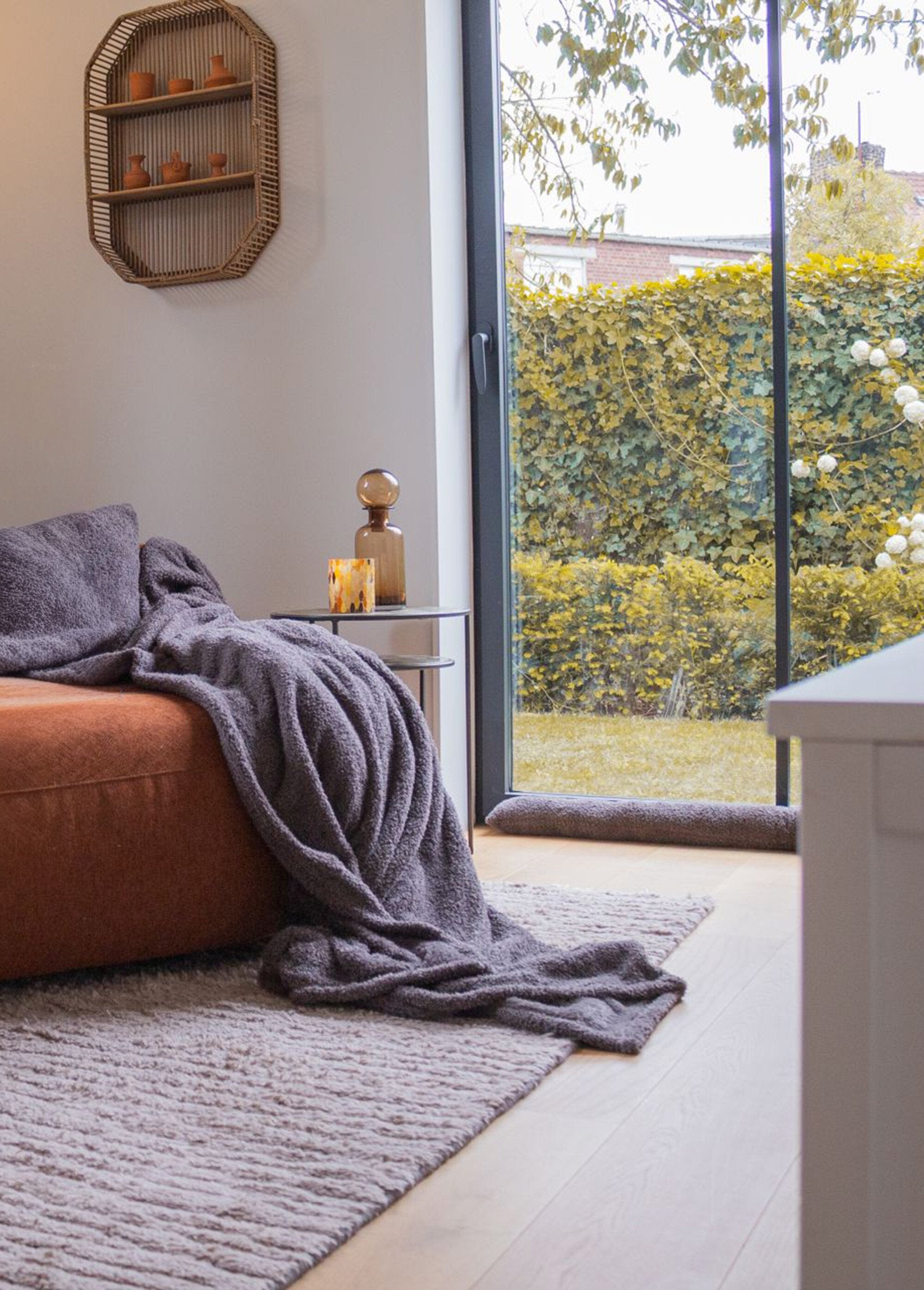 Large_warm_coral_fleece_blanket_2m_x_1.5m_Gray_SF1_slim