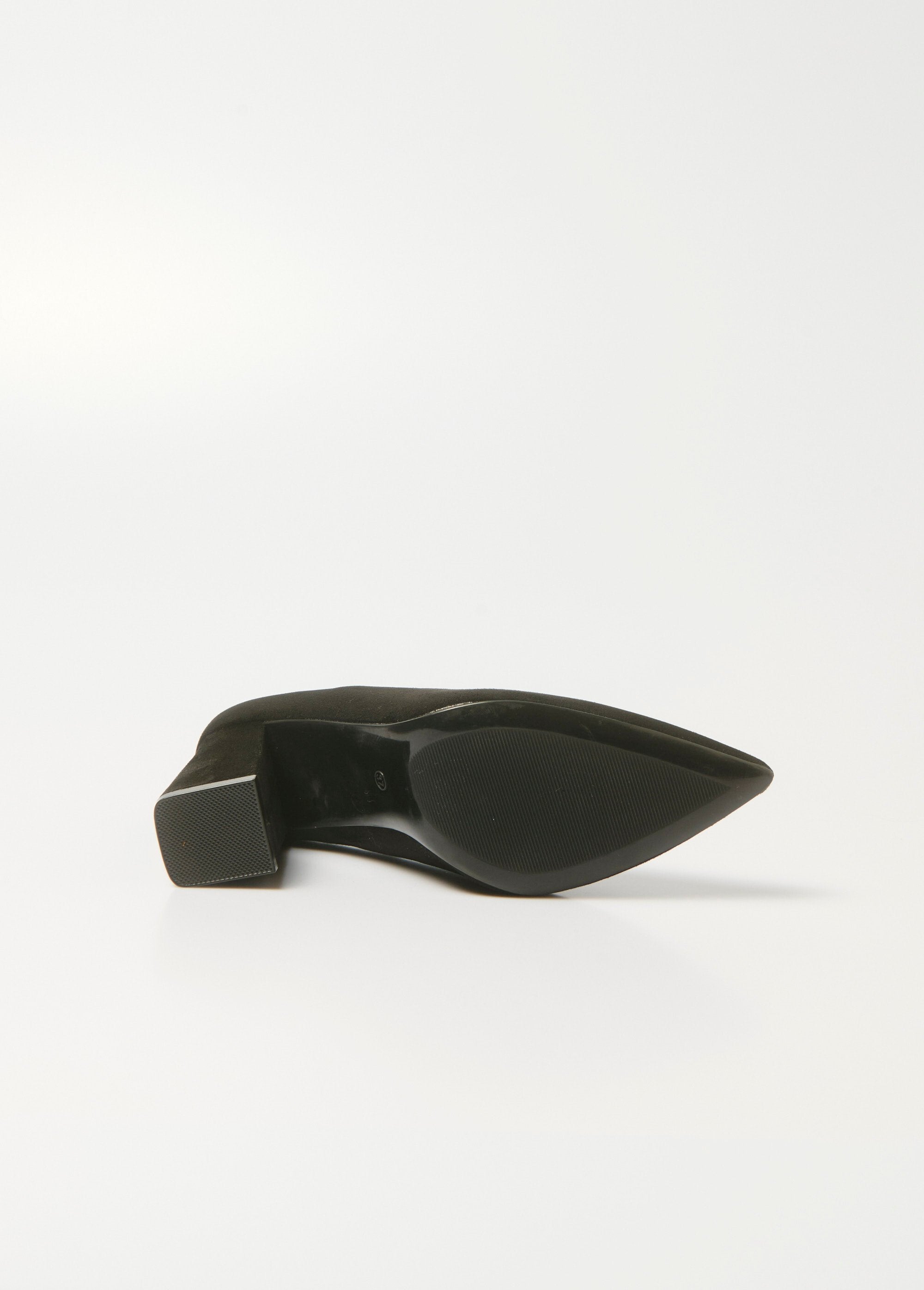 High_heel_pump_with_wide_suede_finish_Black_UN1_slim