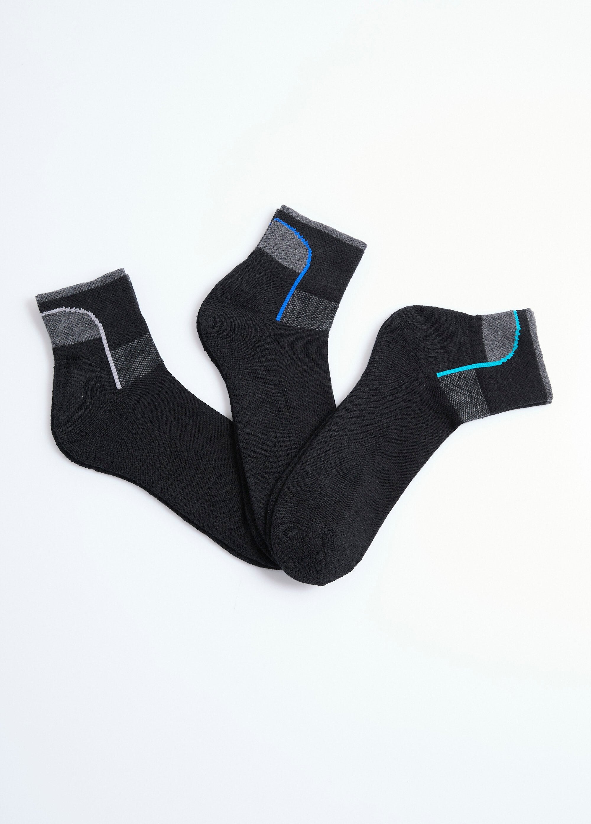 Pack_of_3_assorted_sports_socks_Assorted_blue_FA1_slim