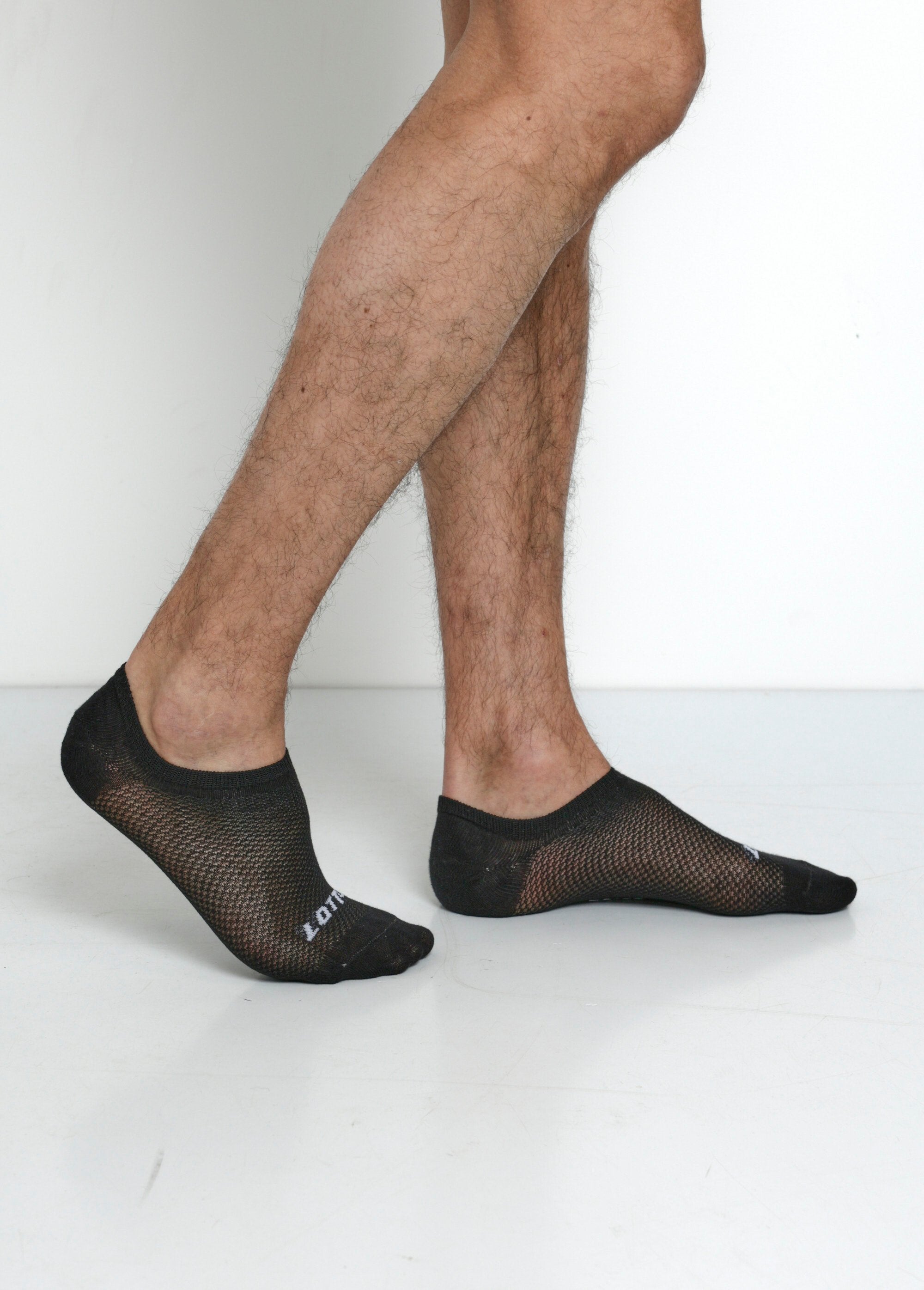 Pack_of_3_sports_socks,_logo_Black_DR1_slim