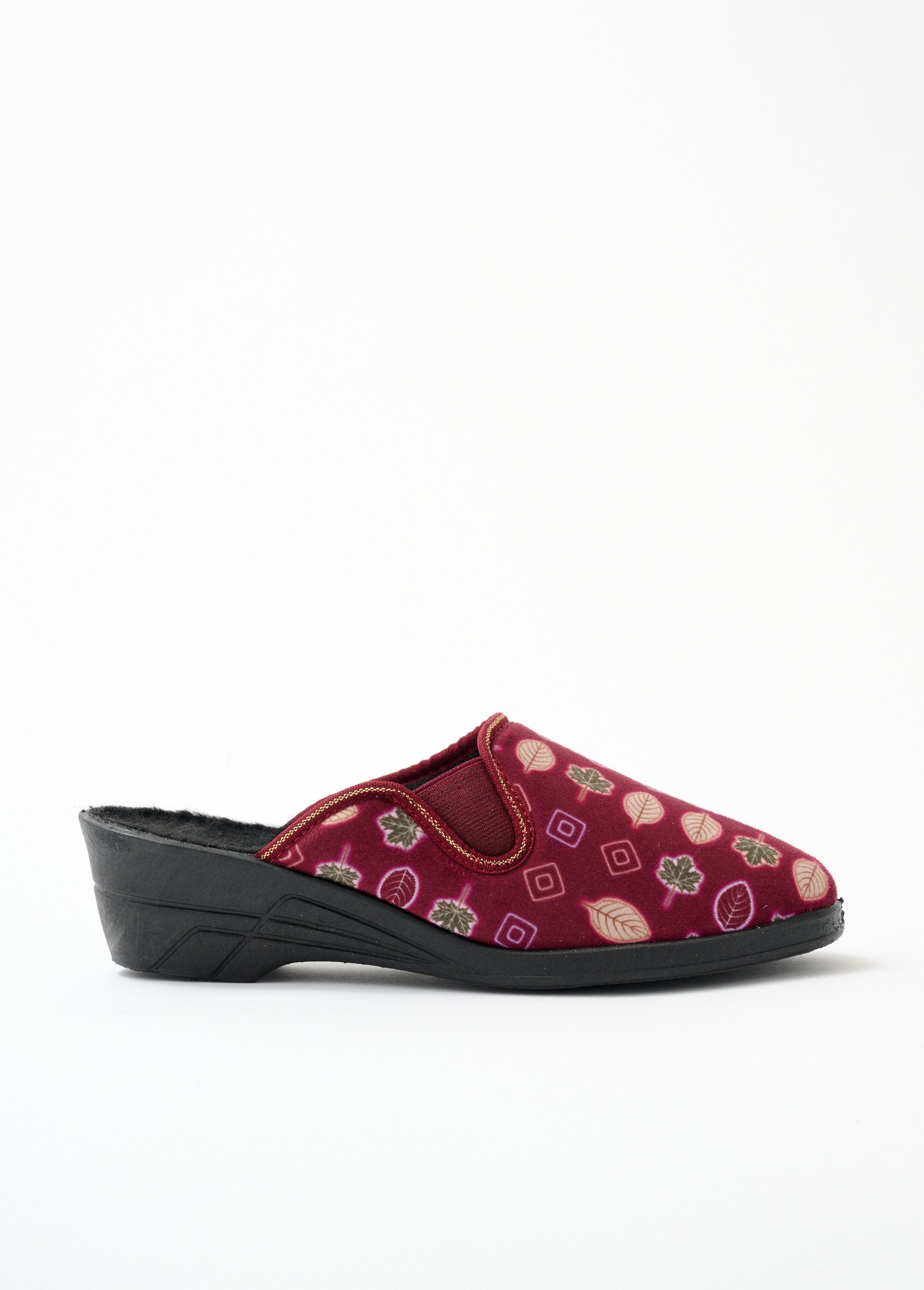 Comfort_width_heeled_mule_slippers_Burgundy_print_DR1_slim
