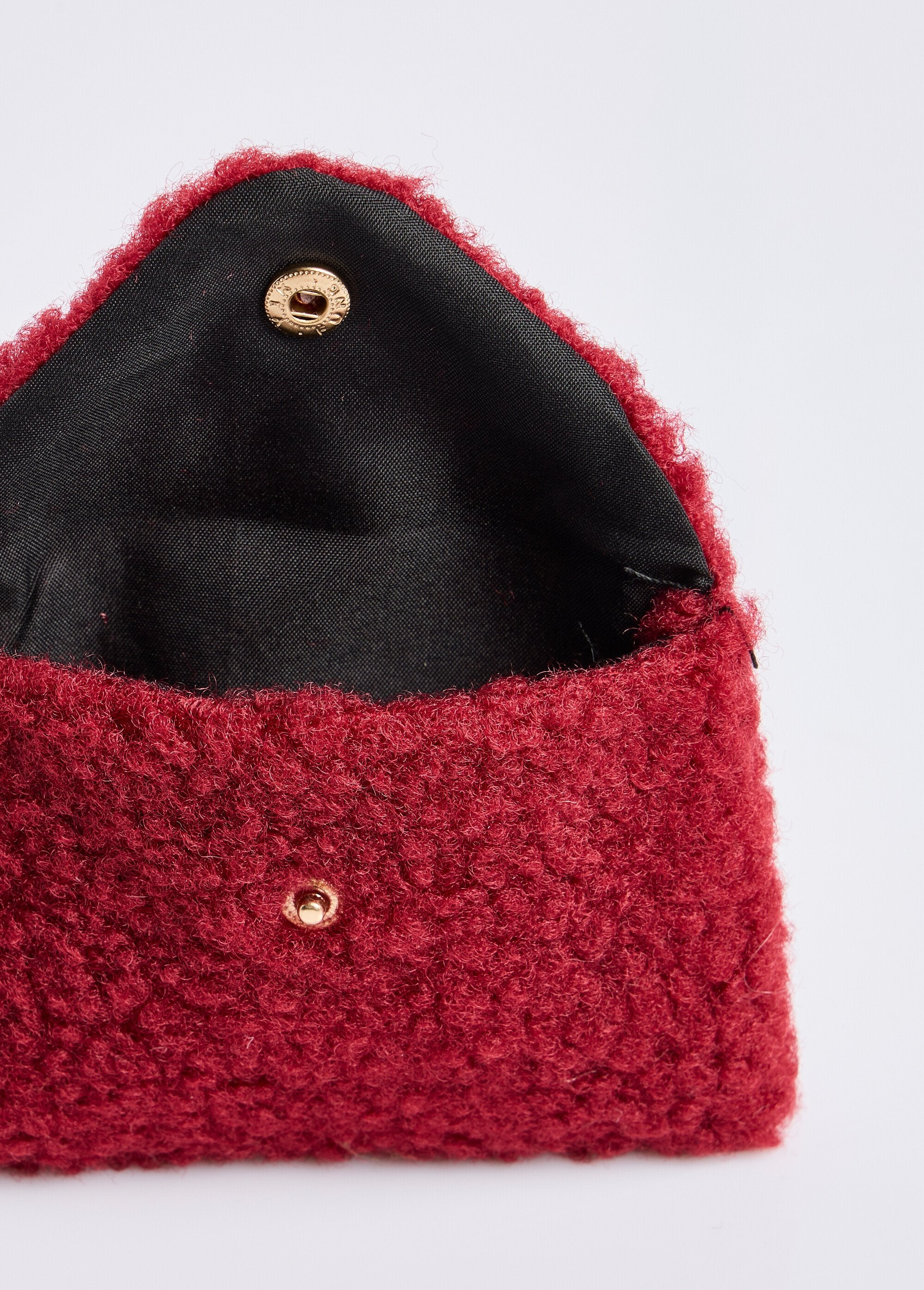 Coin_purse,_sherpa_fur_Bordeaux_DE1_slim