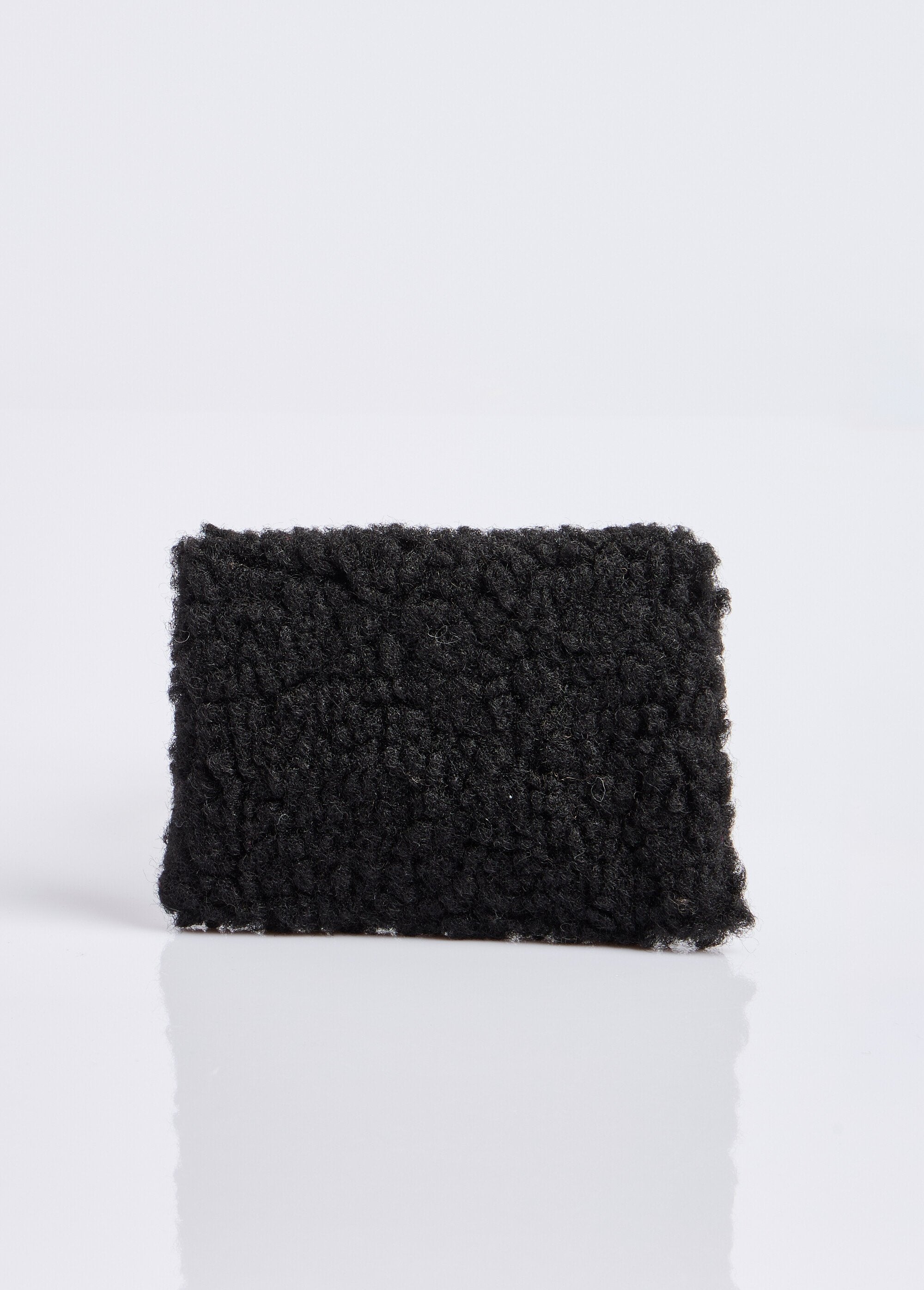 Pochette_porte_monnaie,_fourrure_sherpa_Noir_DO1_slim