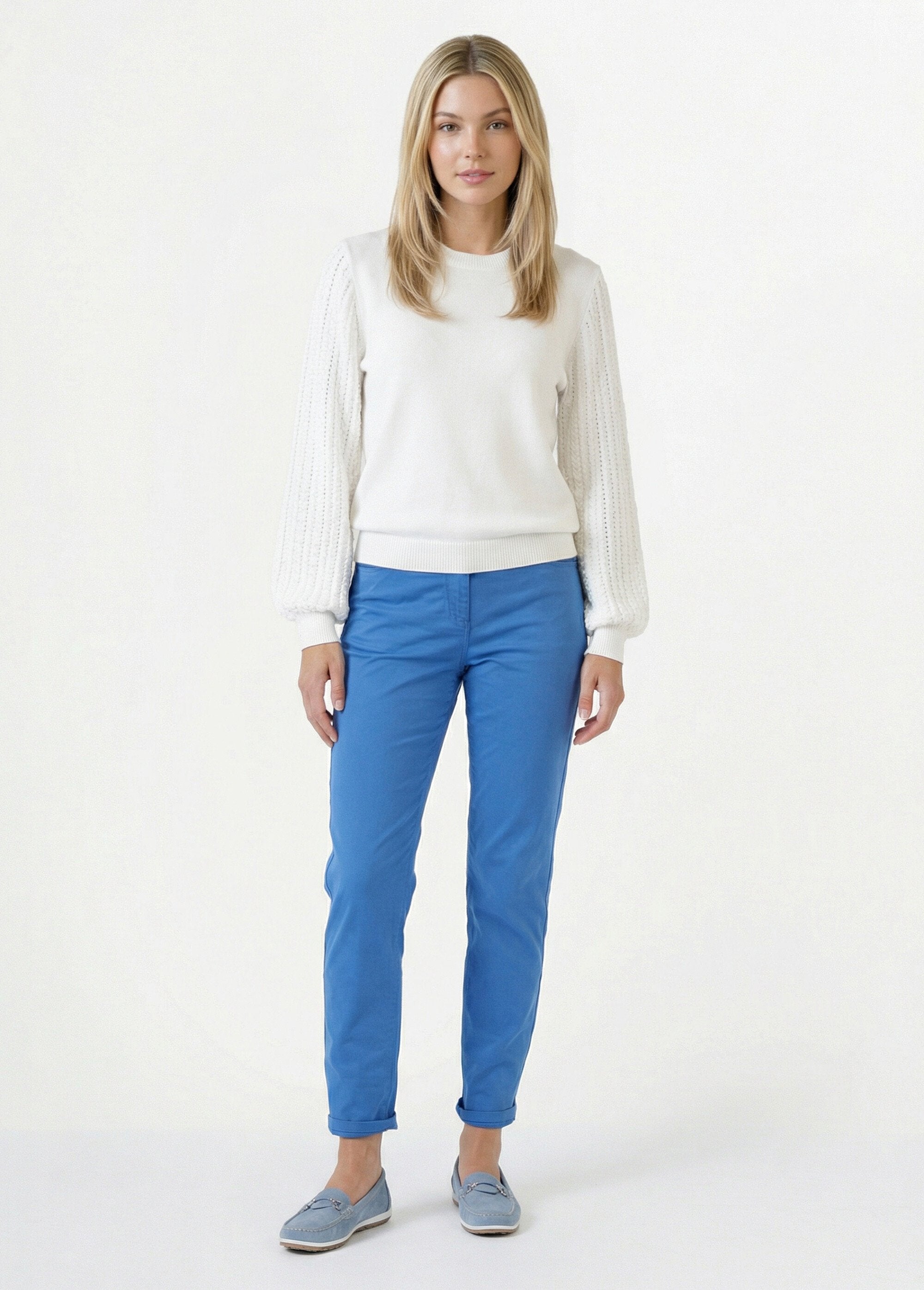 Knit_sweater_with_fancy_sleeves_White_SF1_slim