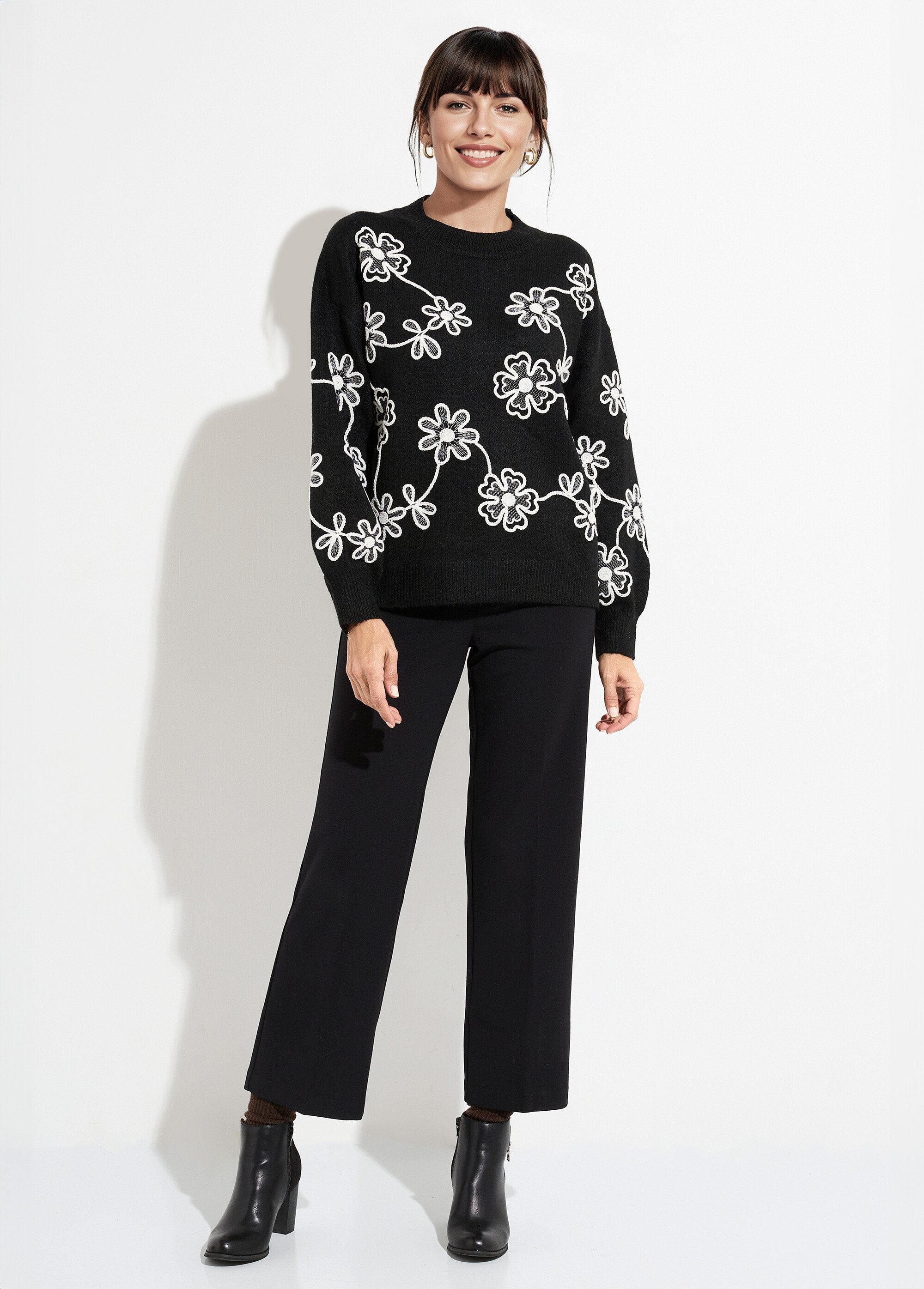 High-top_sweater_with_embroidered_flower_application_Black_SF1_slim