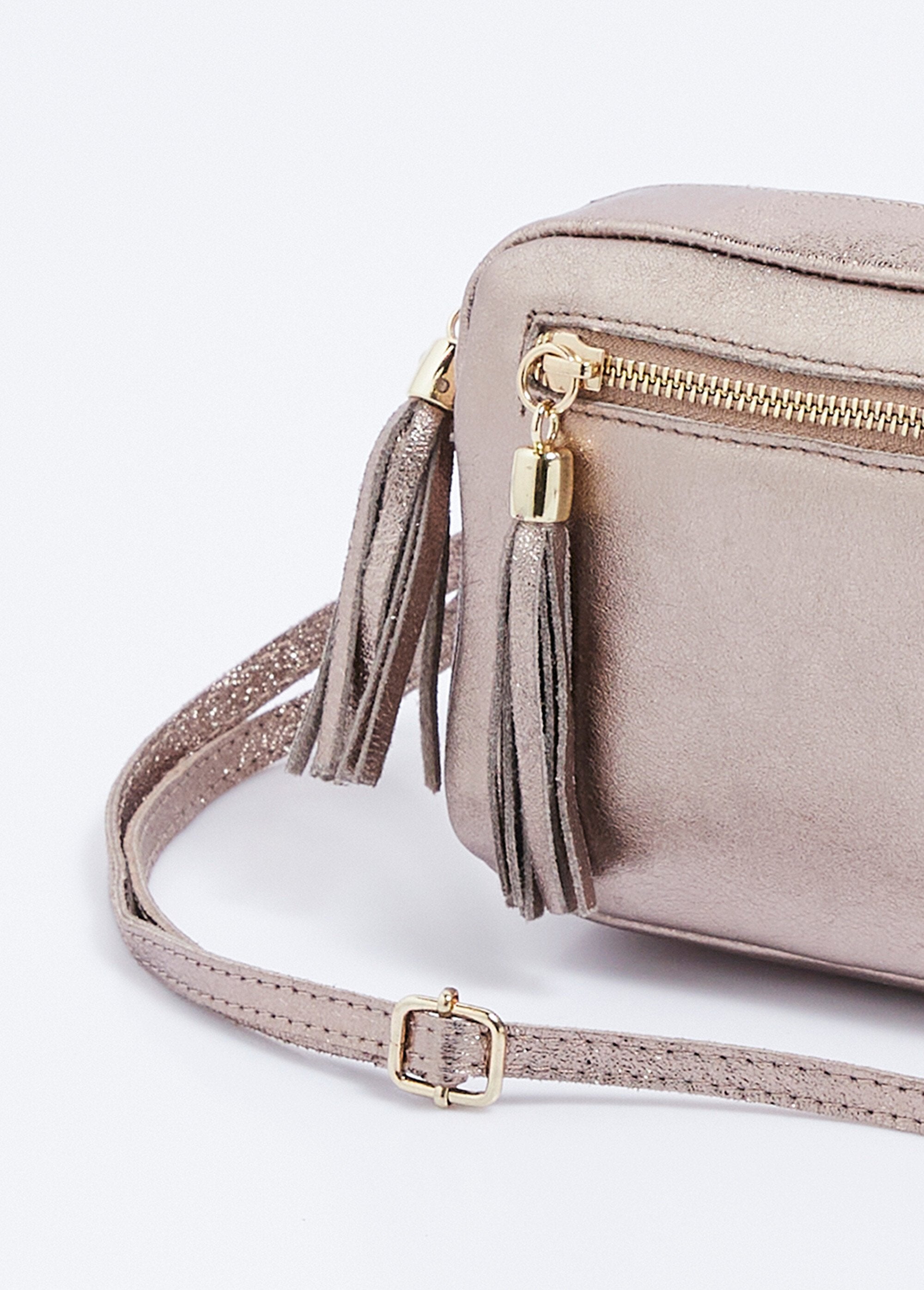 Rectangular_zipped_shoulder_bag_grained_leather_Mordore_DE1_slim