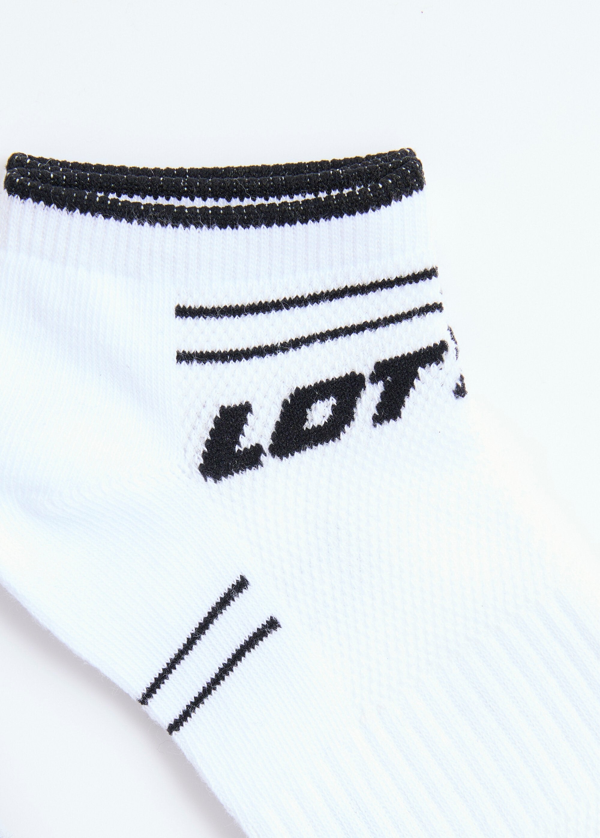 Technical_socks_with_logo_Assorted_gray_DE4_slim