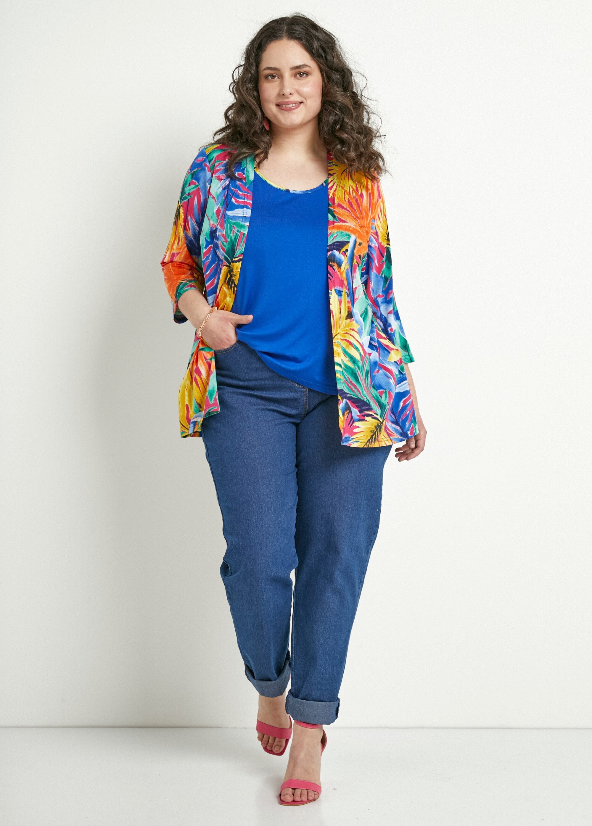 2-in-1_long_tropical_print_t-shirt_Multicolor_SF1_curvy