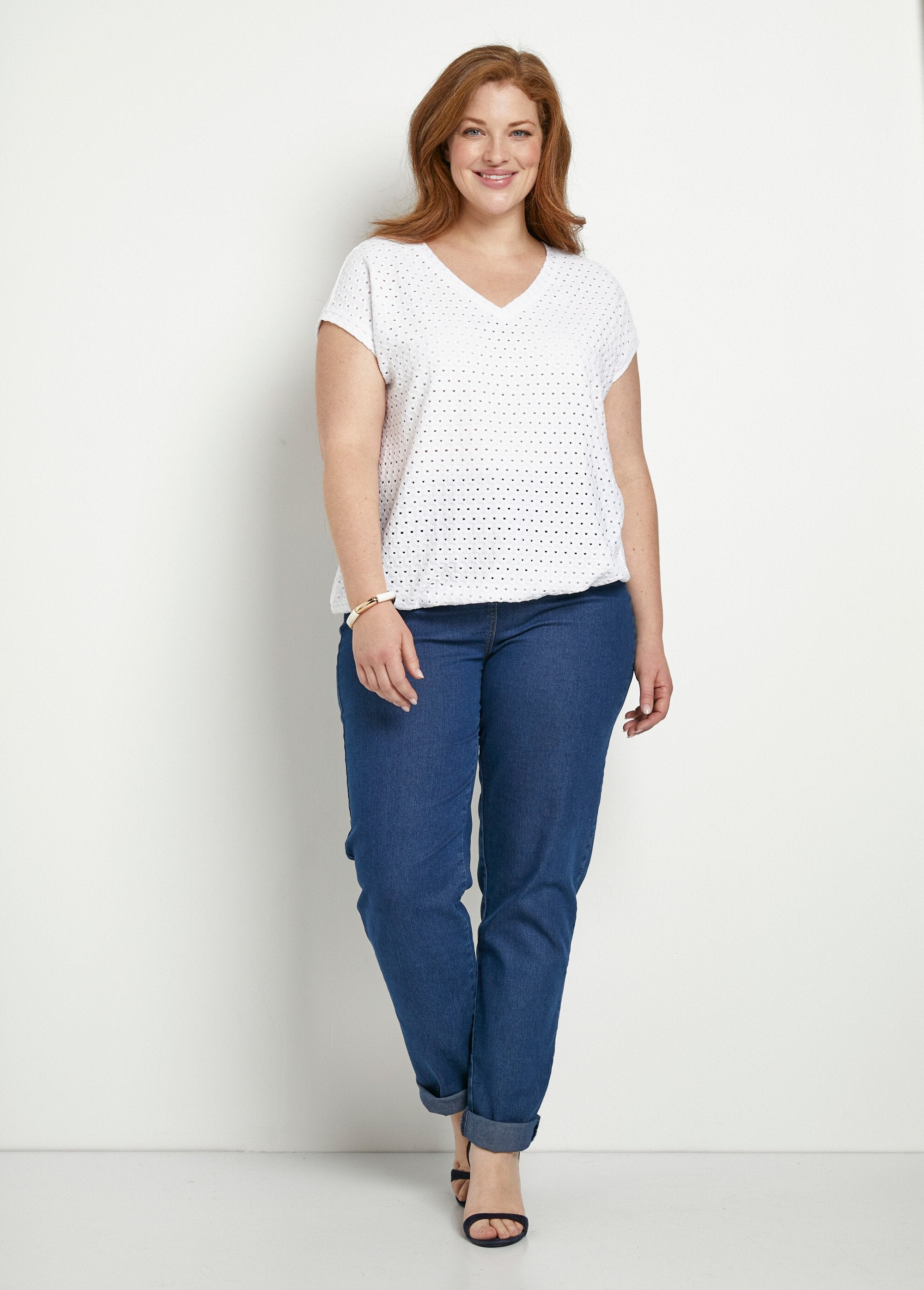 Loose_T-shirt_with_short_plain_V-neck_blouse_White_SF1_curvy