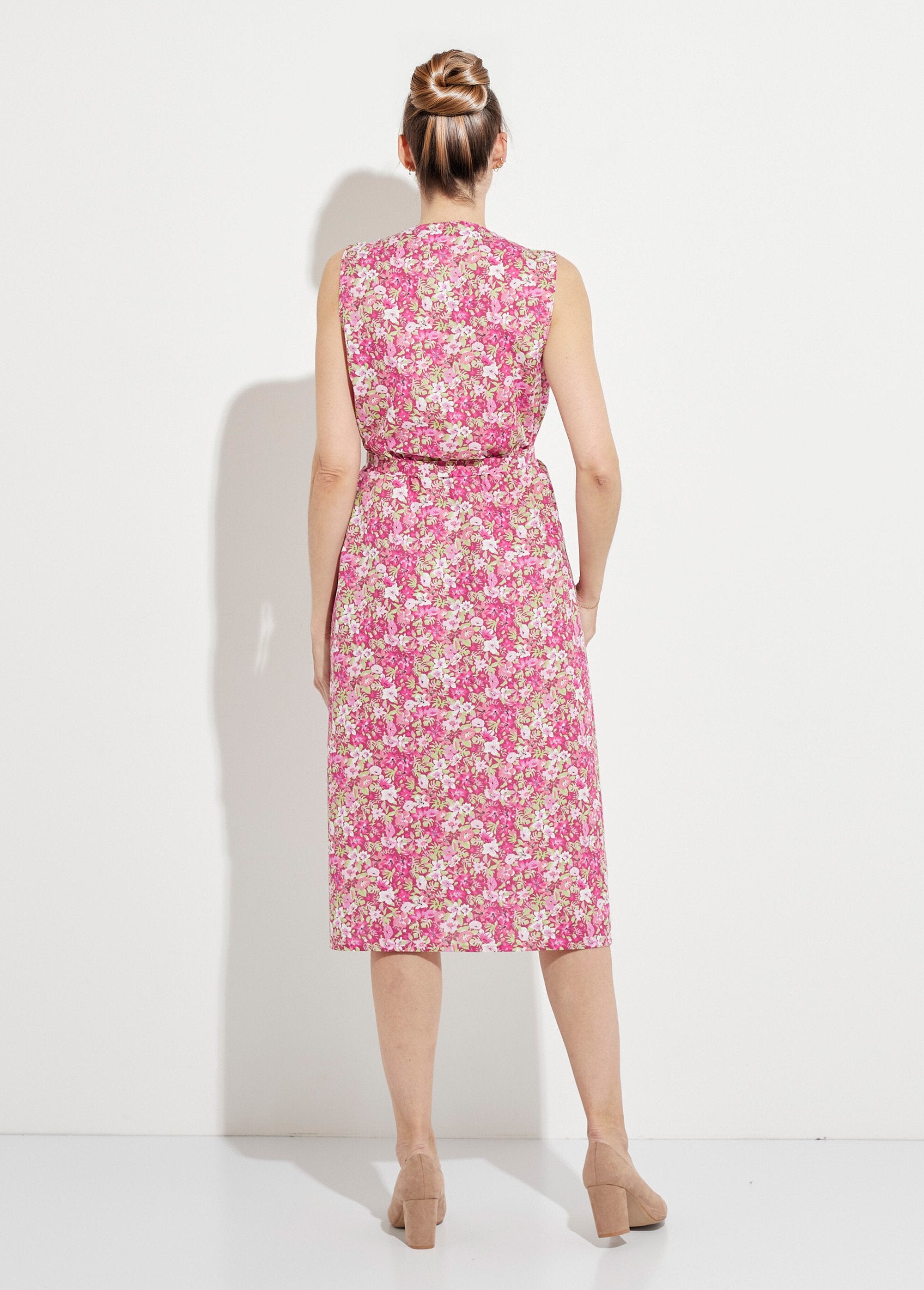 Floral_sleeveless_zipped_apron_Pink_DO1_slim