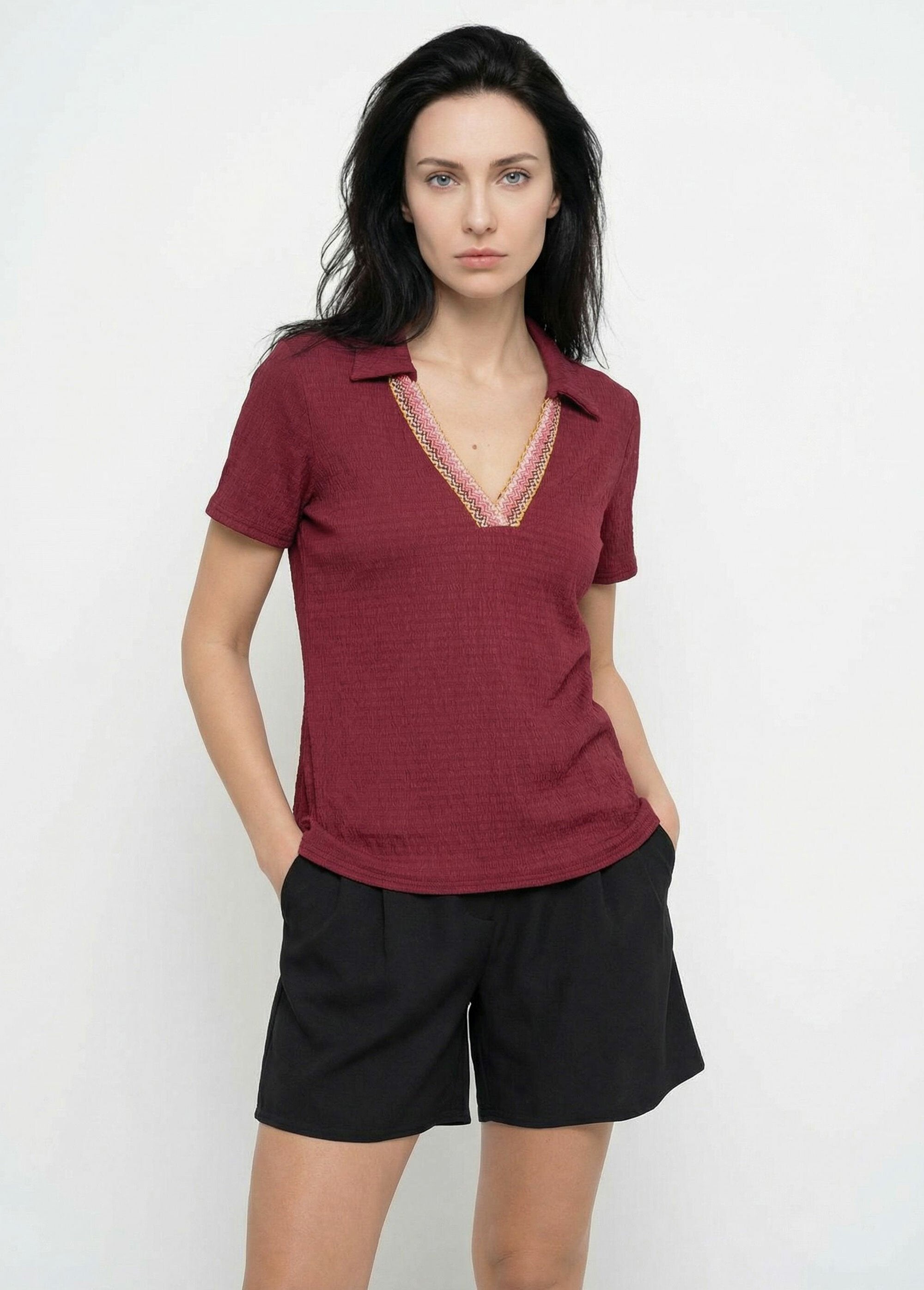 Tunique_gaufrée_col_V_fantaisie_Bordeaux_FA1_slim