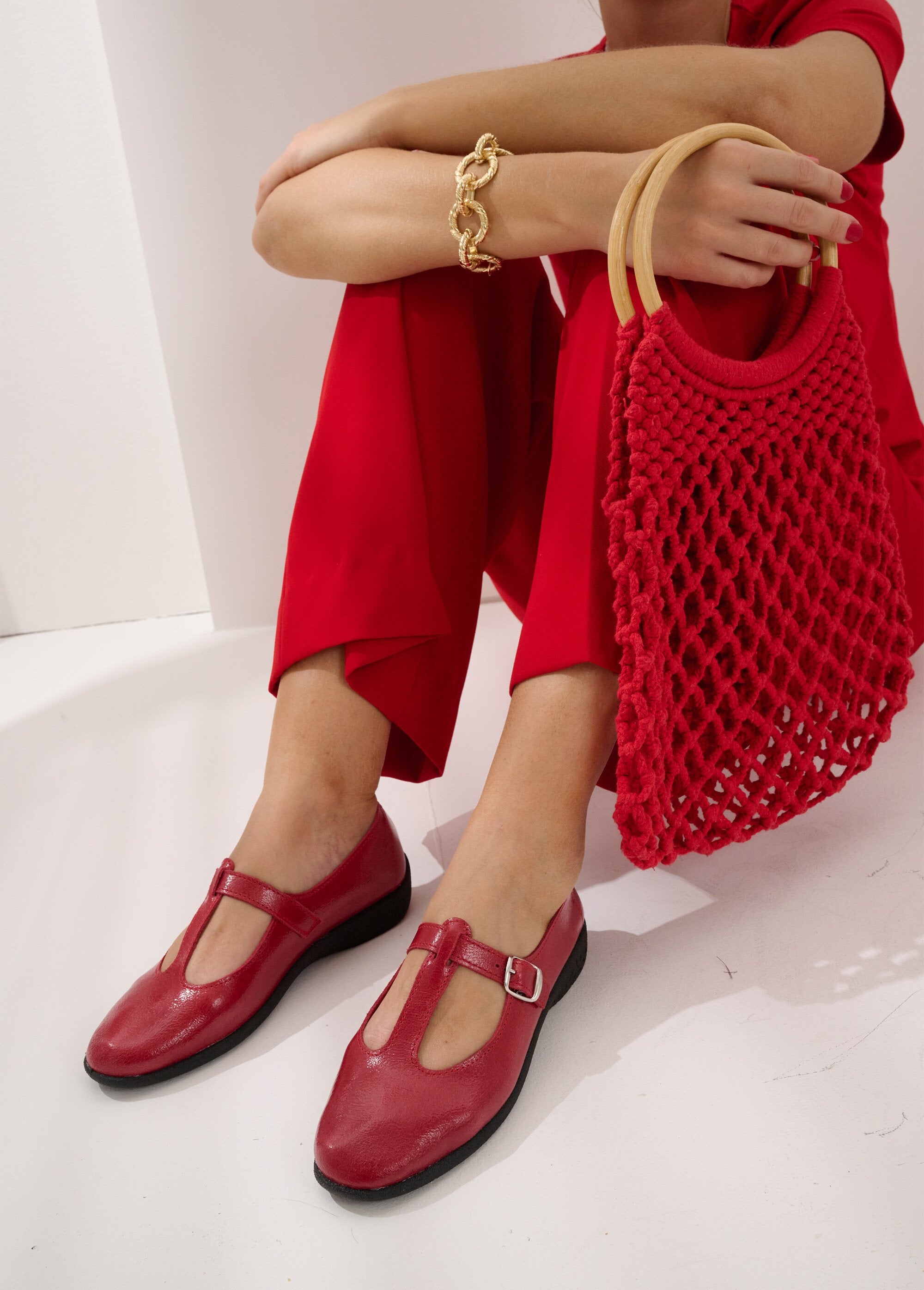 Patent_ballet_flats_comfort_width_leather_Red_varnish_SF1_slim