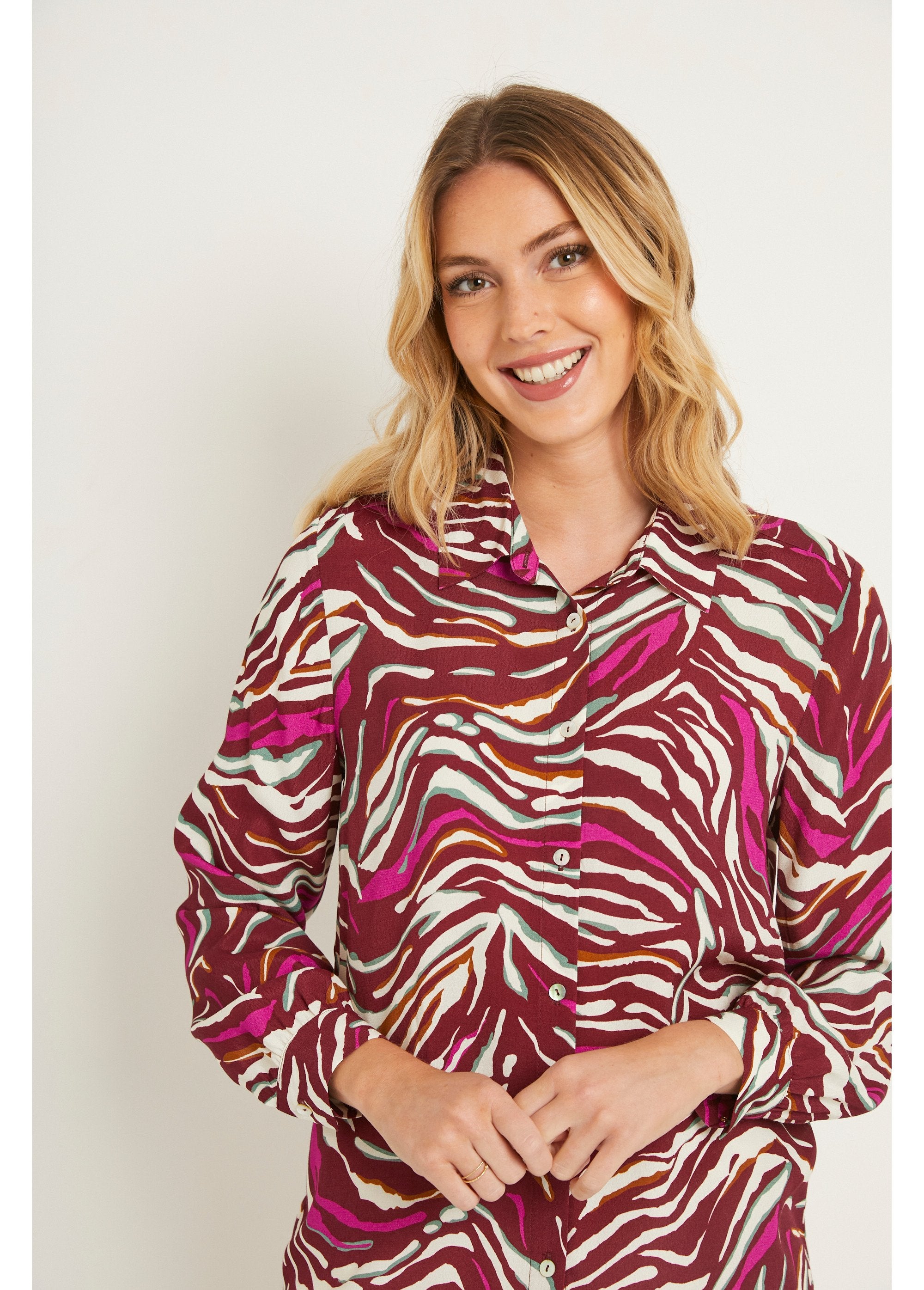 Zebra_print_long_button-down_blouse_Plum_and_pink_DE1_slim