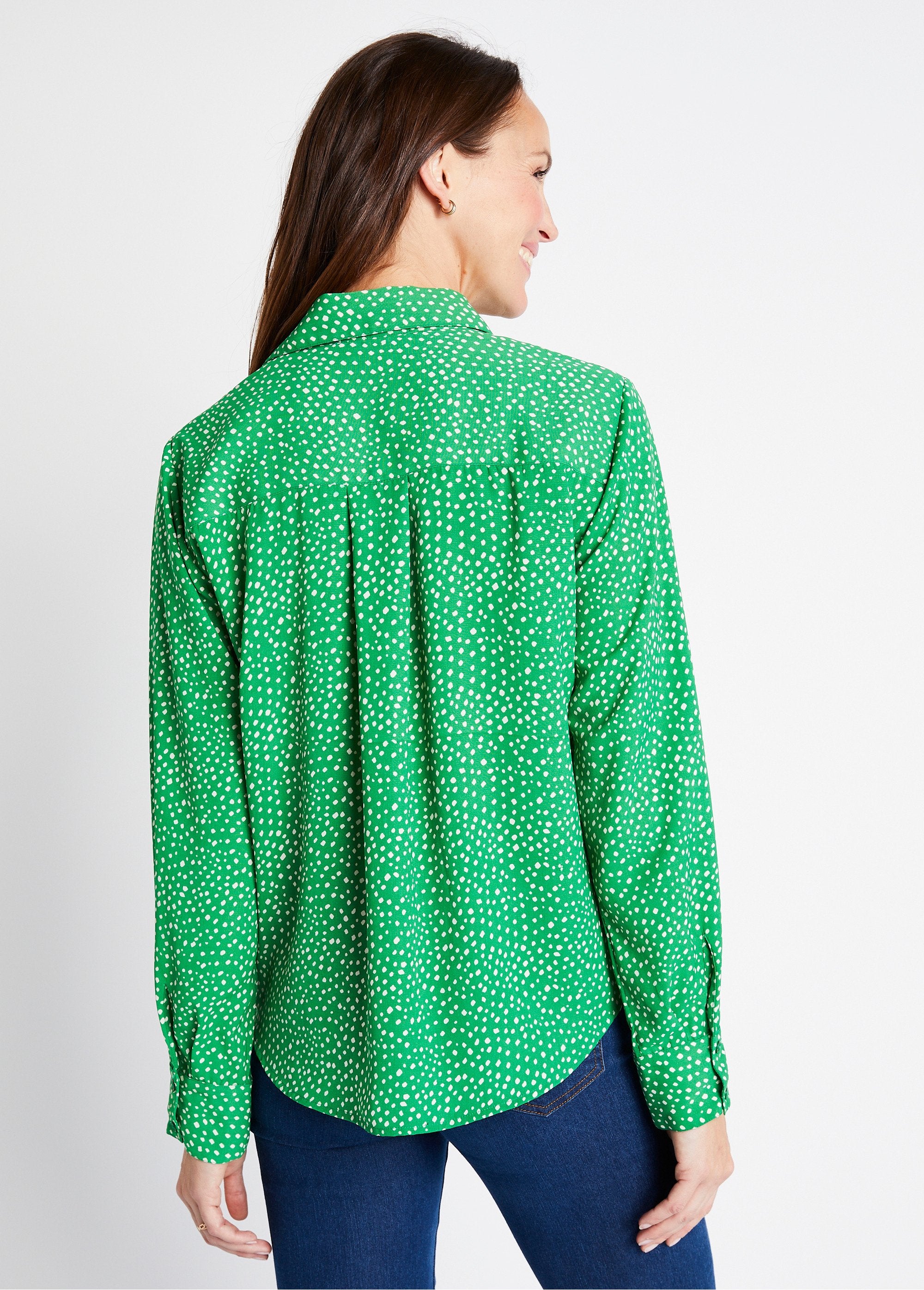 Buttoned_straight_blouse_with_polka_dot_print_Ecru_green_DO1_slim