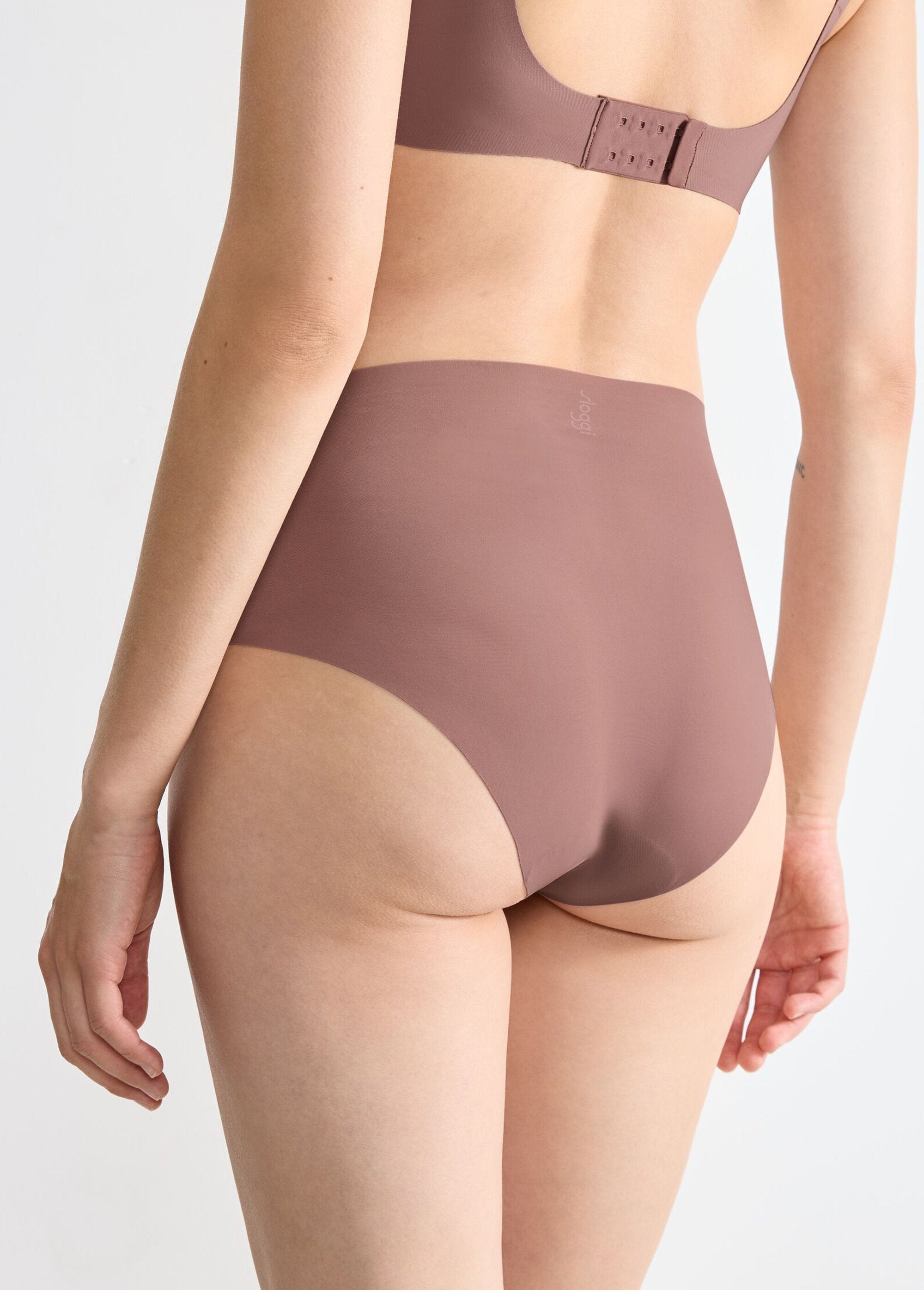 Sloggi®_-_Culotte_taille_haute_invisible_Cacao_DO1_slim