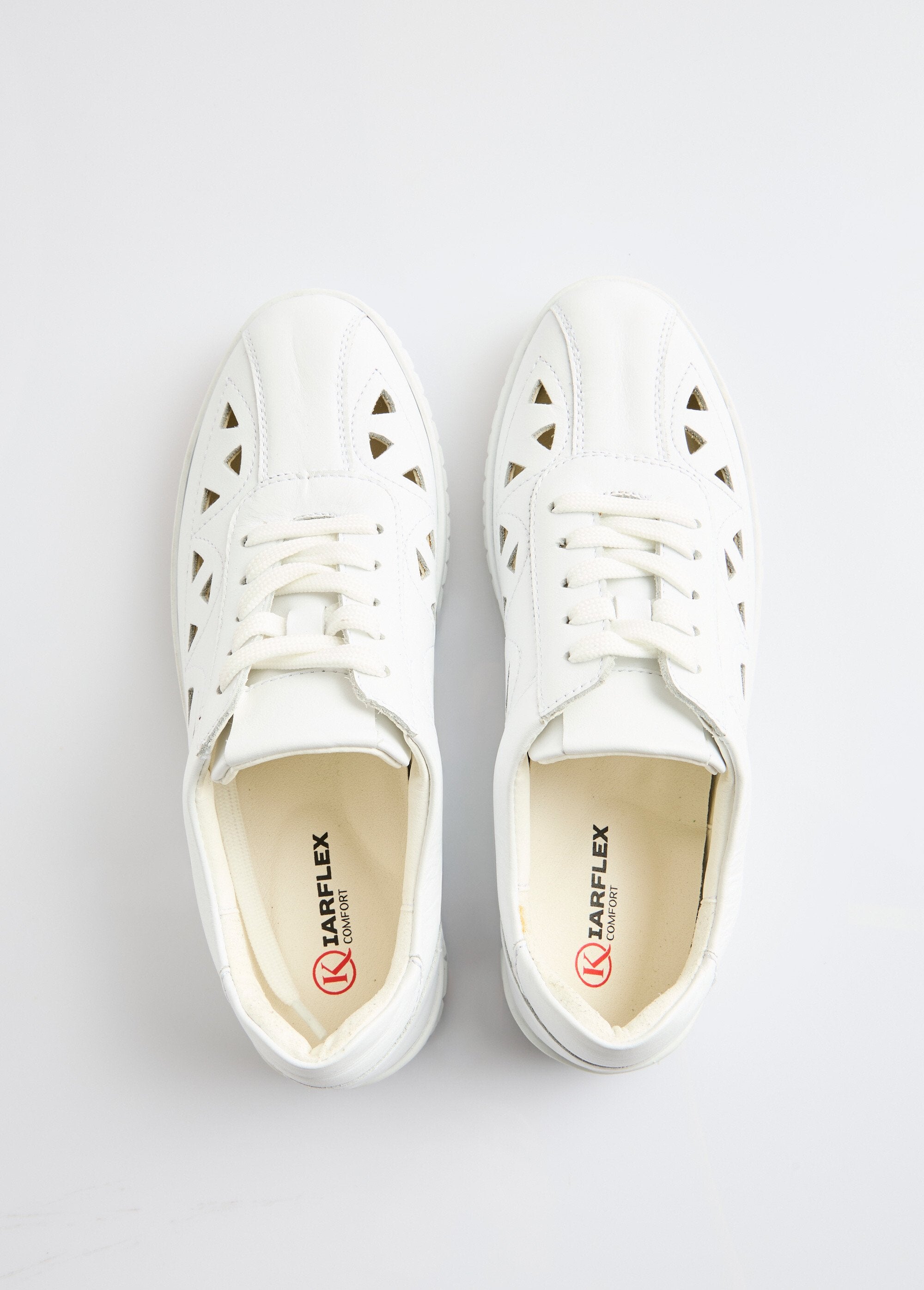 Comfort_width_perforated_leather_lace-up_derbies_White_OV1_slim