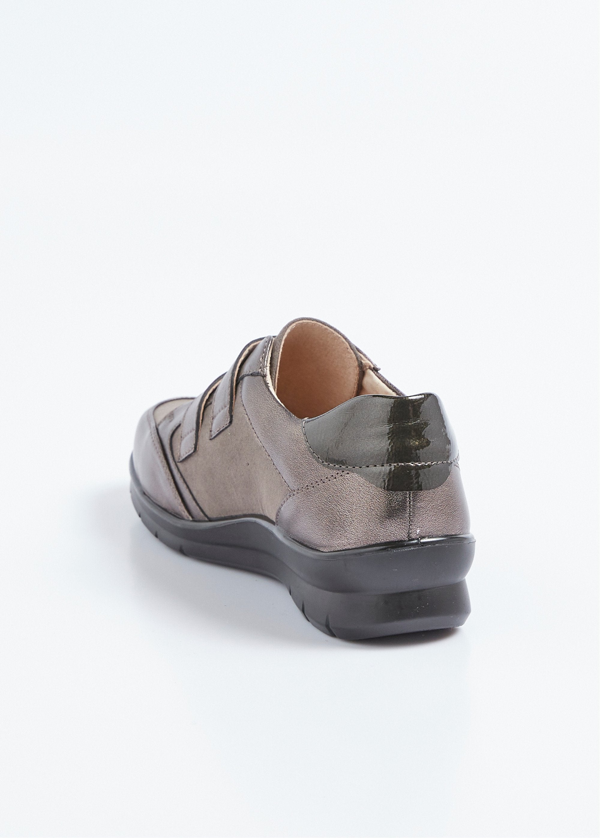 Comfort_width_derbies_with_two-material_Velcro_Mole_DO1_slim