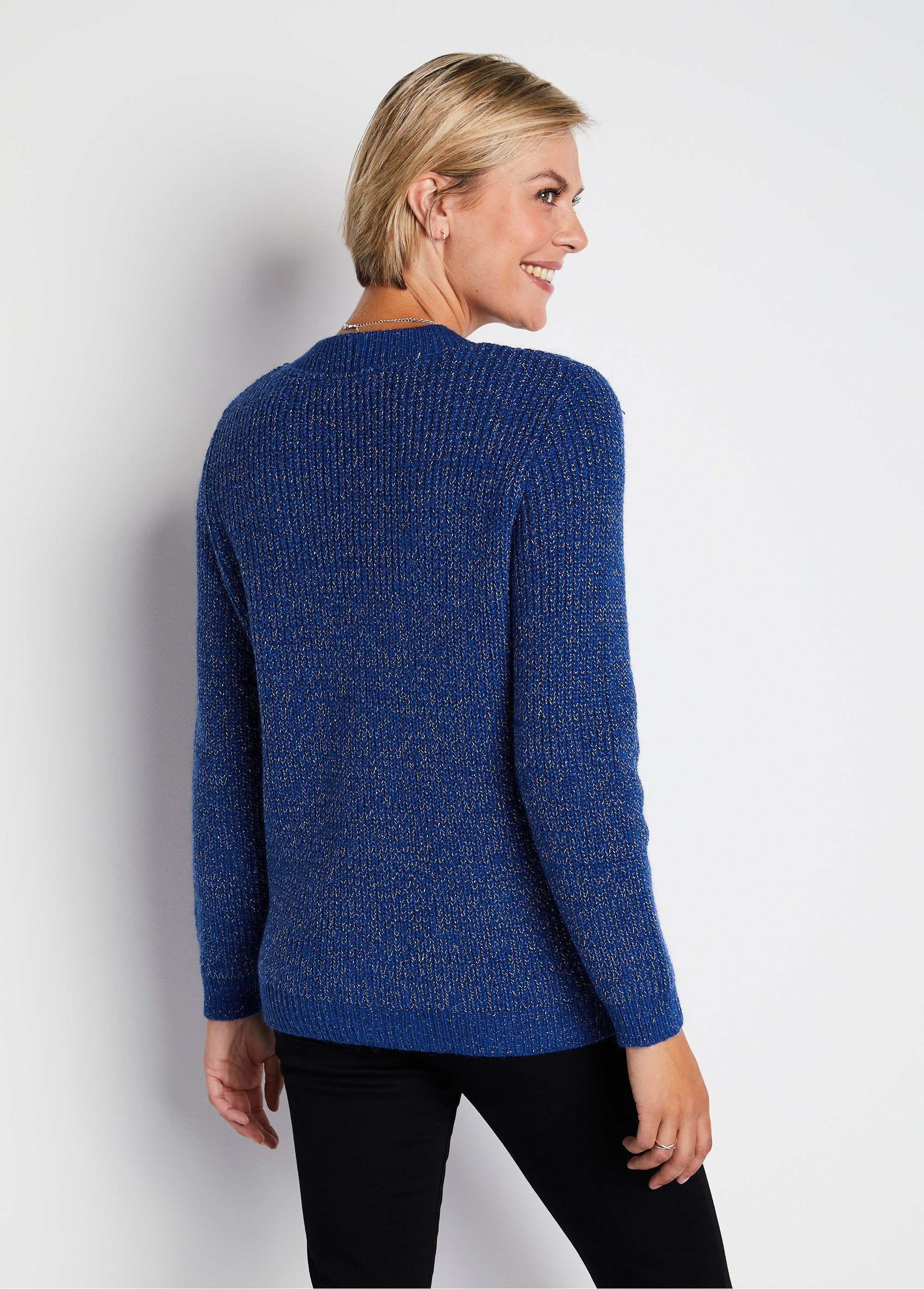 Mid-length_buttoned_cardigan_with_beaded_knit_and_wool_Blue_DO1_slim