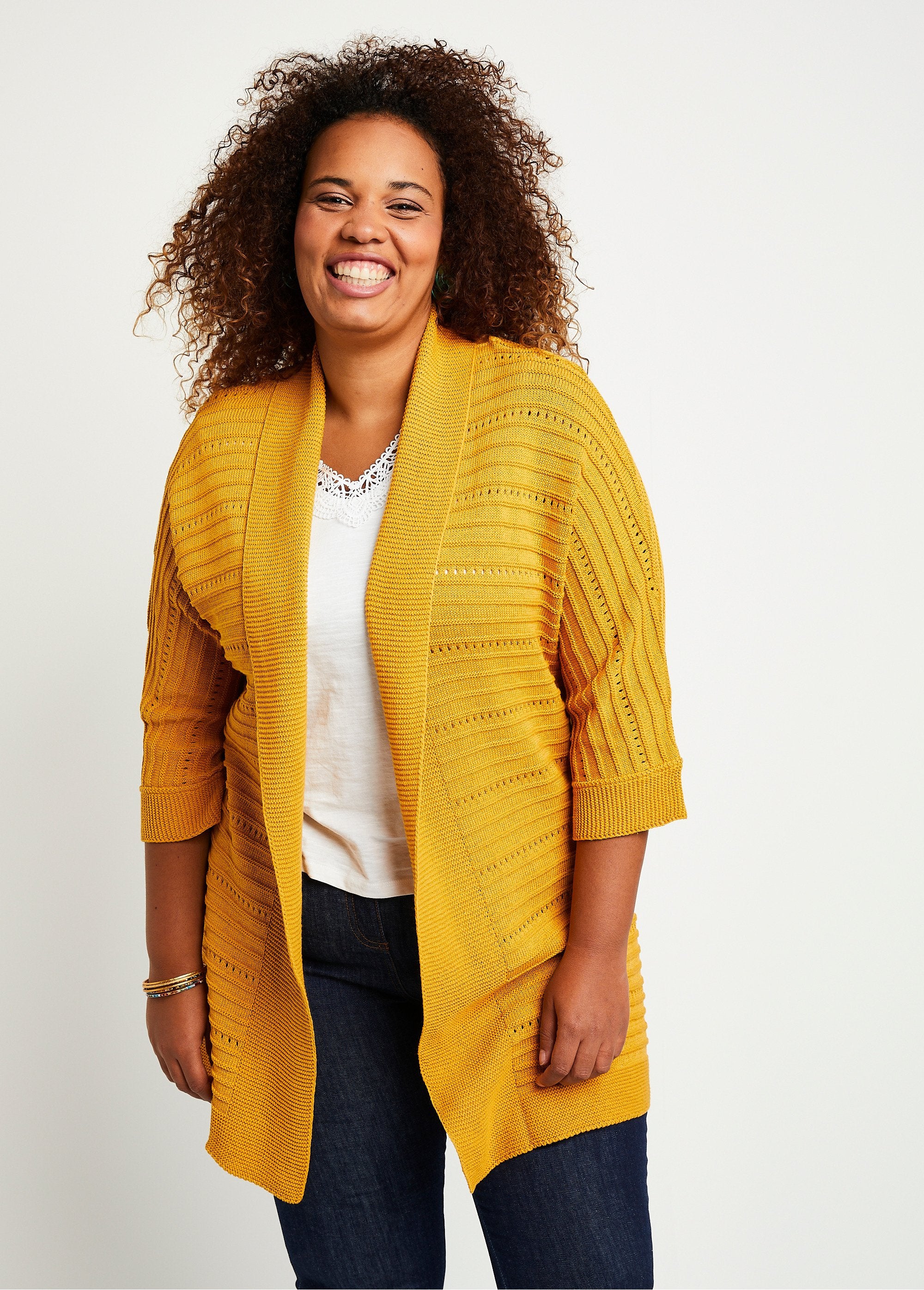 Long_openwork_comfort_cut_cardigan_Honey_FA1_curvy