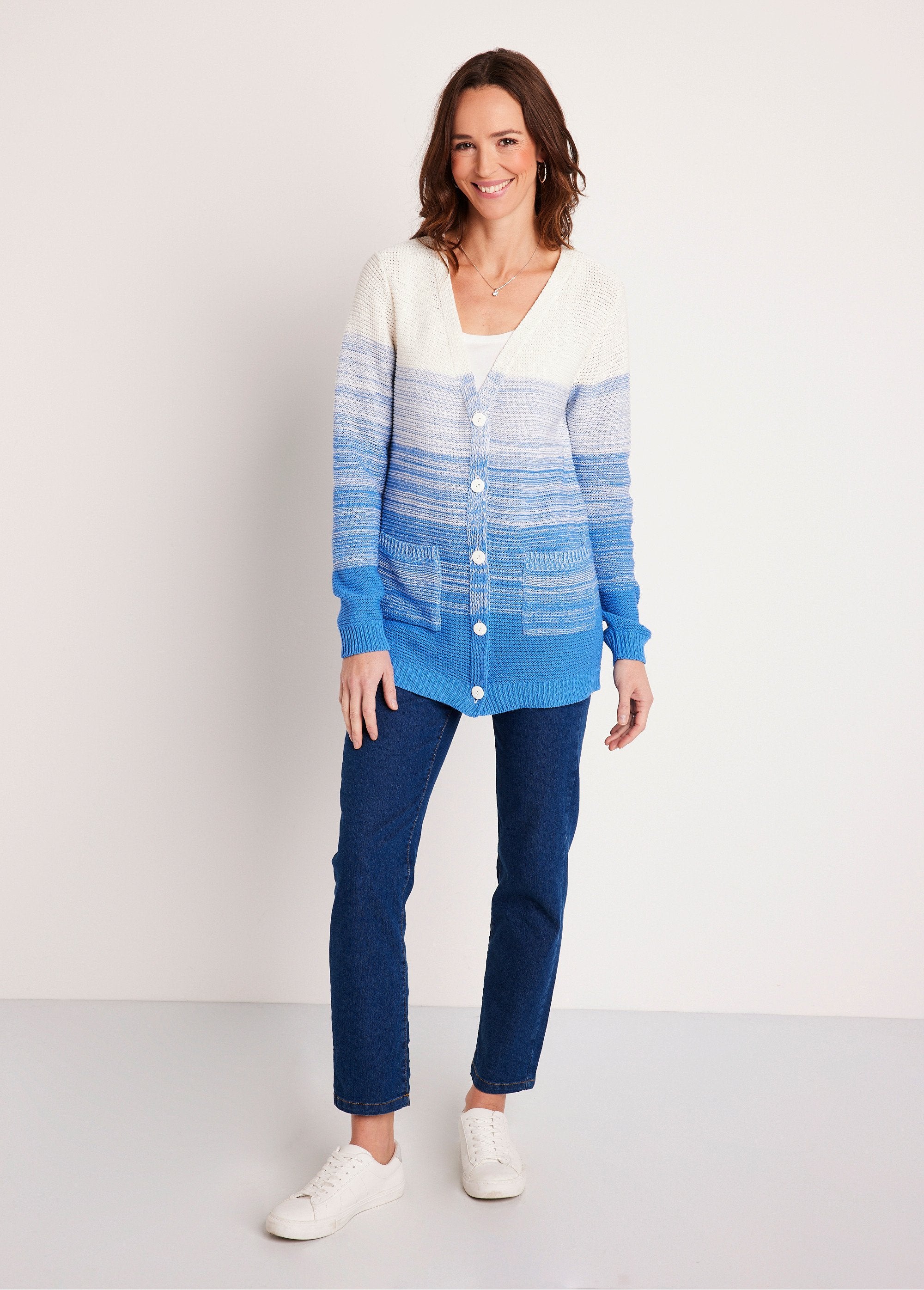 Long_buttoned_V-neck_cotton_cardigan_White_and_blue_SF1_slim