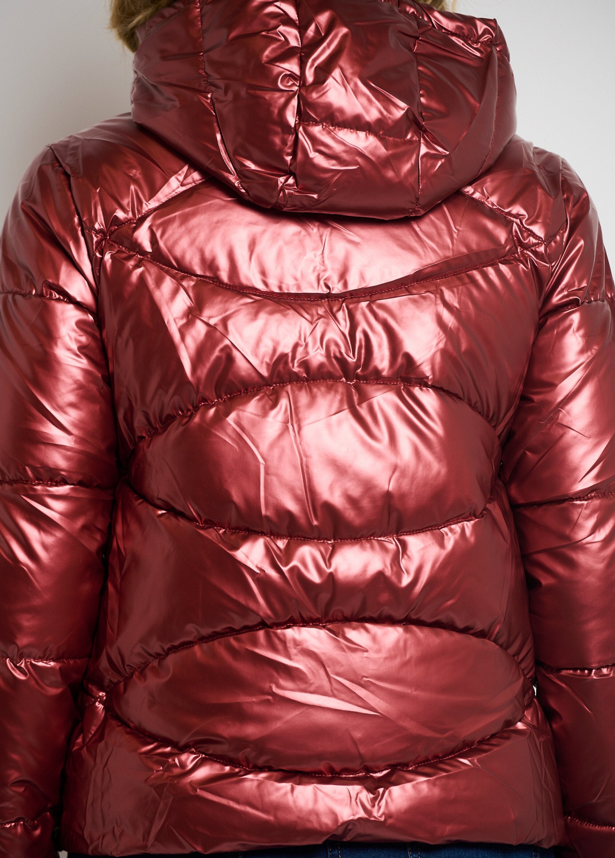 Warm_metallic_down_jacket_with_hood_Brick_DE2_slim