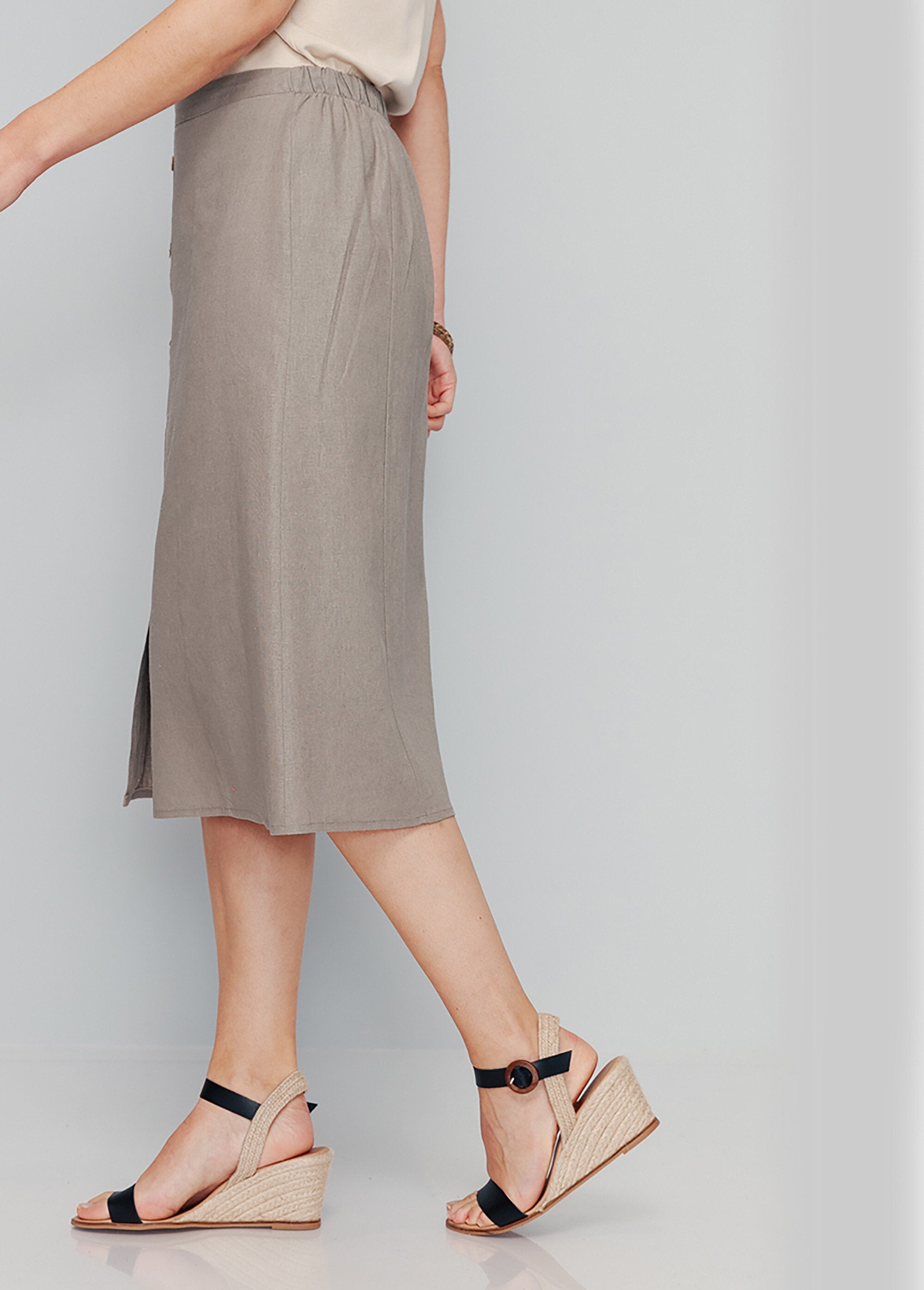 Linen_and_viscose_paneled_skirt_Green_DR1_slim