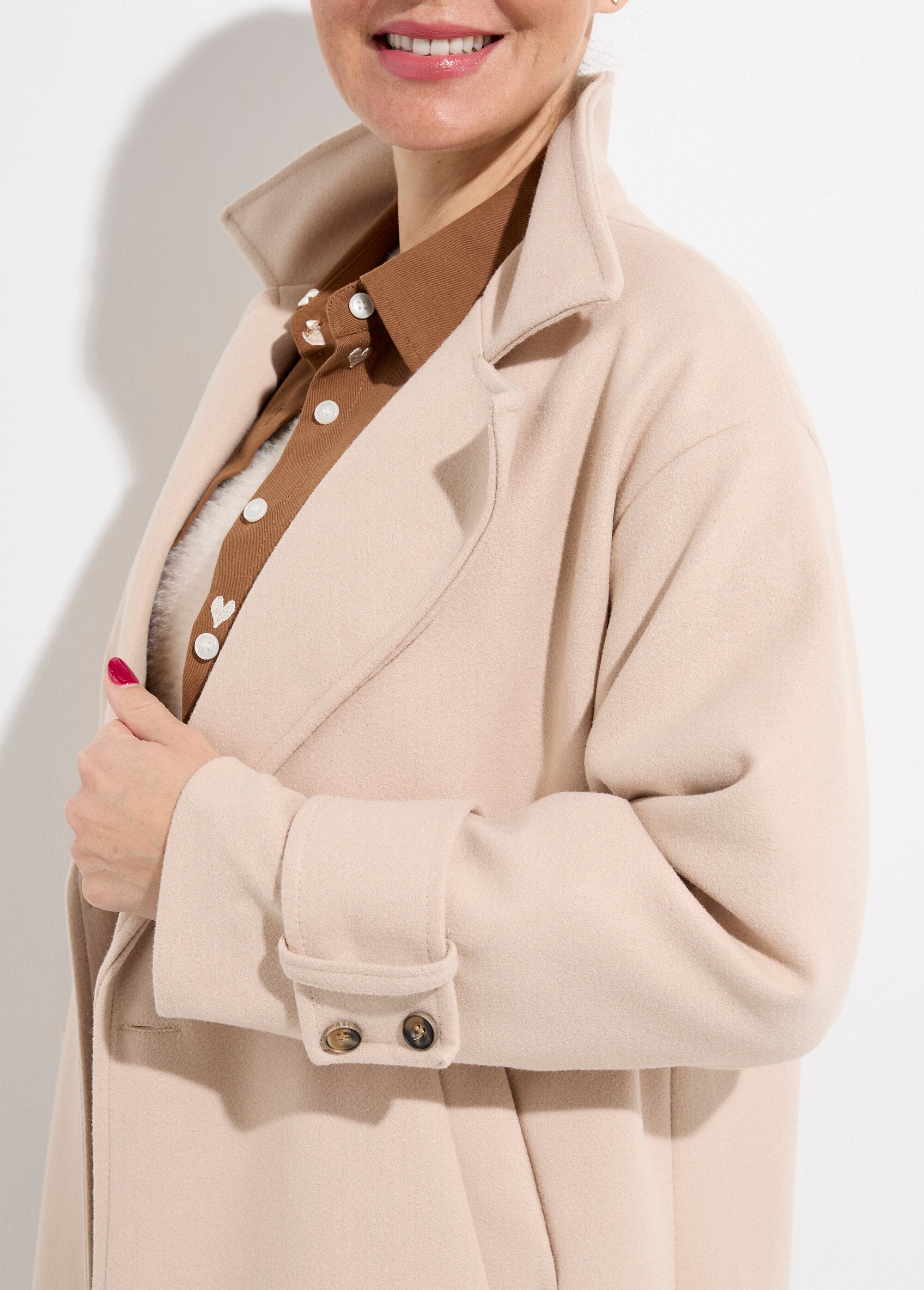 Chic_long_wool-style_coat_Beige_DE1_slim