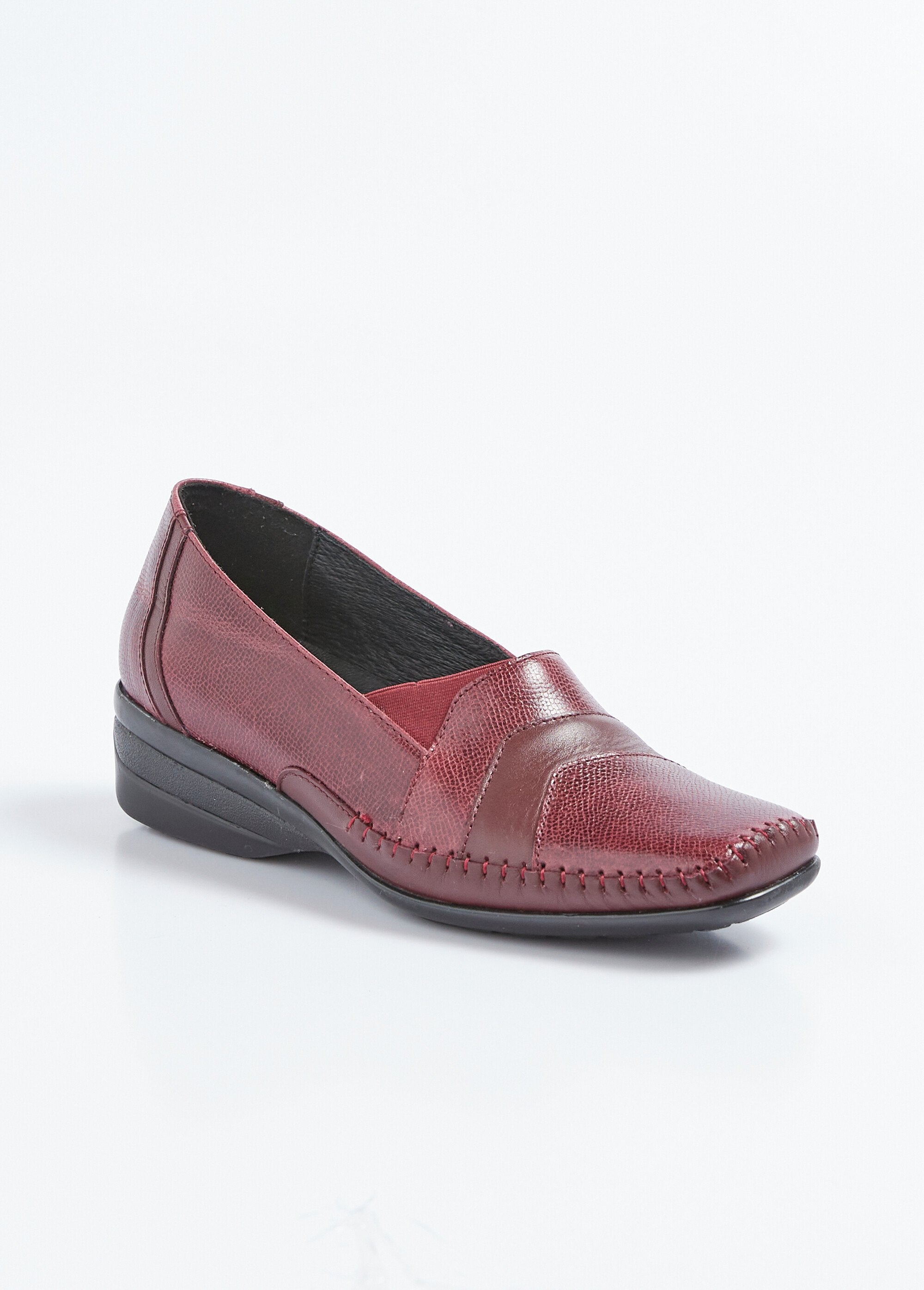 Elasticated_leather_wedge_loafers,_comfort_width_Bordeaux_FA1_slim