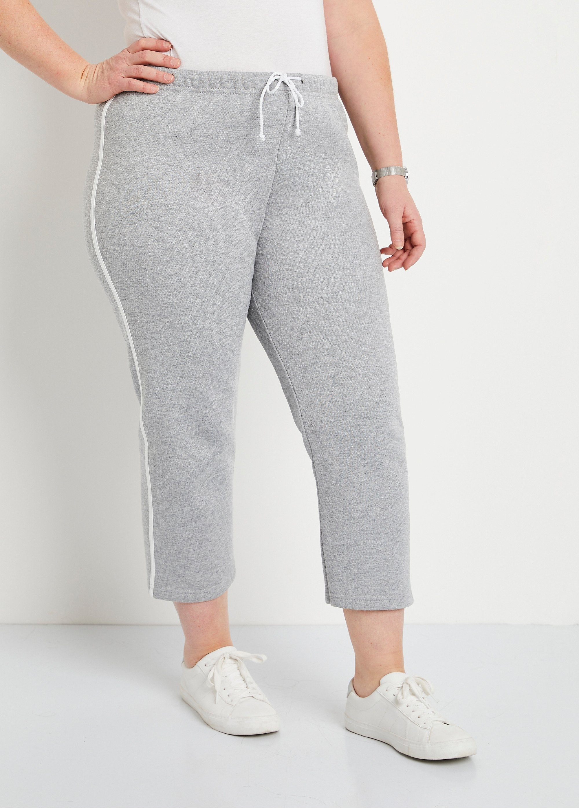 Cropped_lounge_pants_with_side_stripes_Heather_gray_FA1_curvy