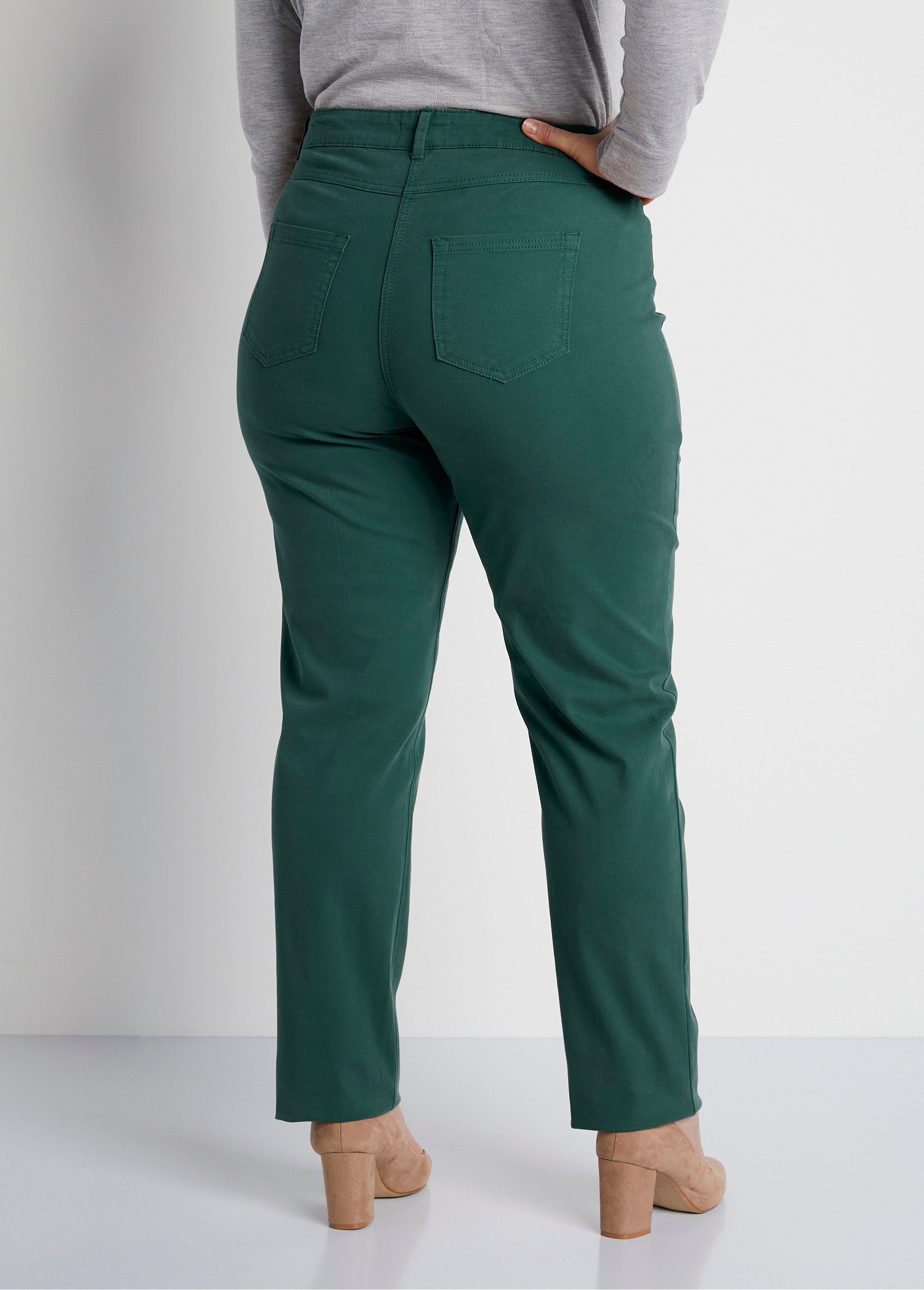 Stretch_cotton_5-pocket_straight_pants_Green_DO1_curvy