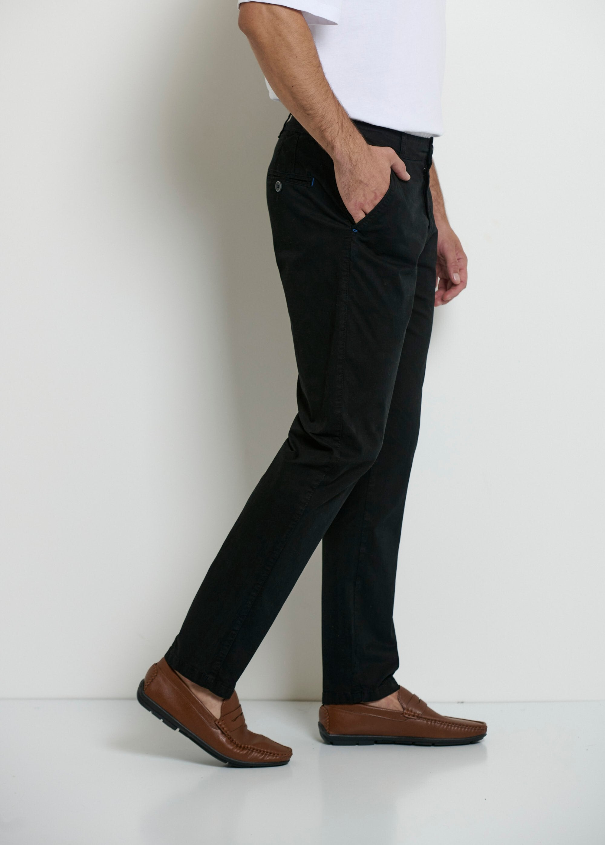 Men's_chino_pants_Black_DR1_slim