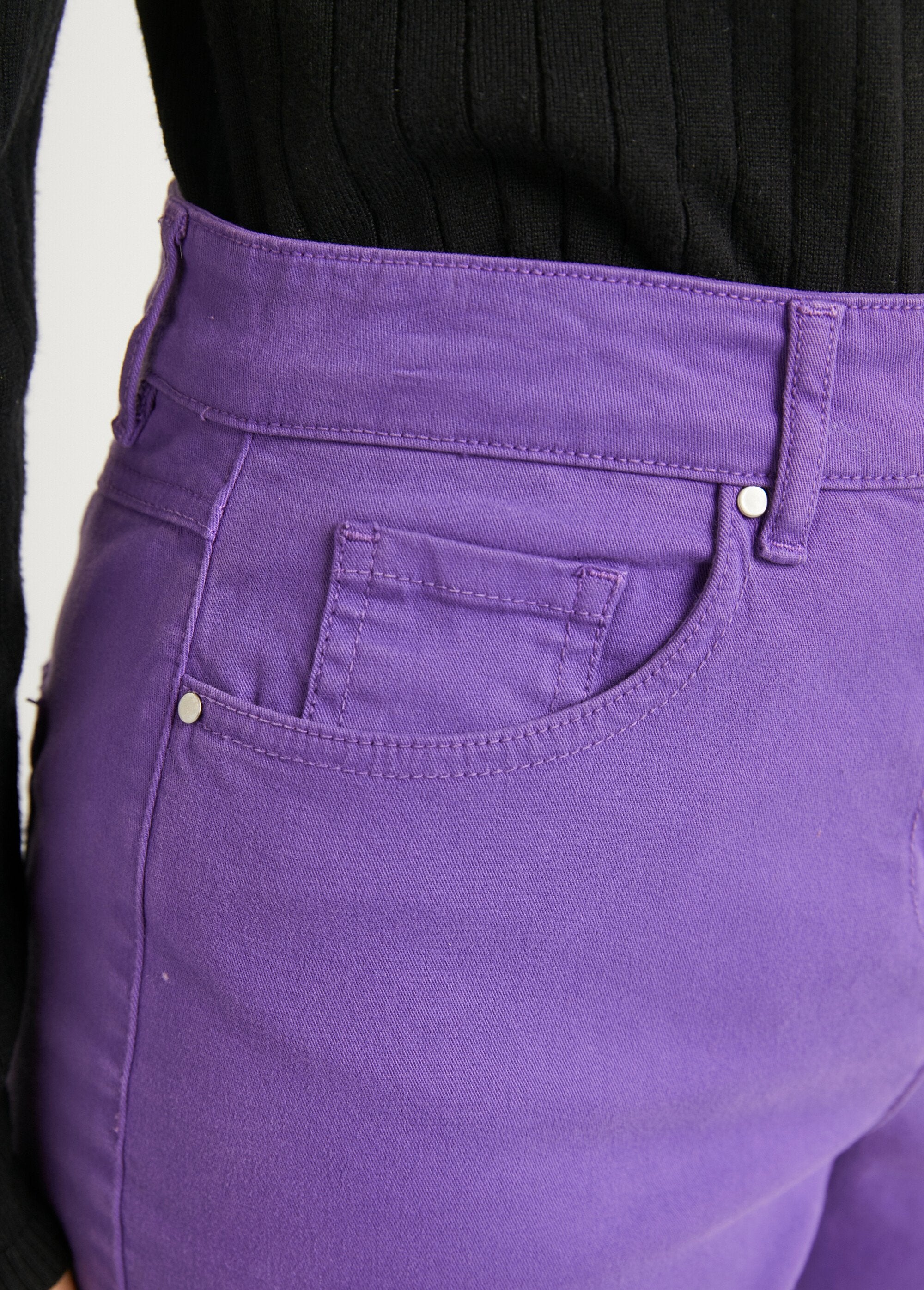 Straight-leg_5-pocket_stretch_cotton_pants_Purple_DE1_slim