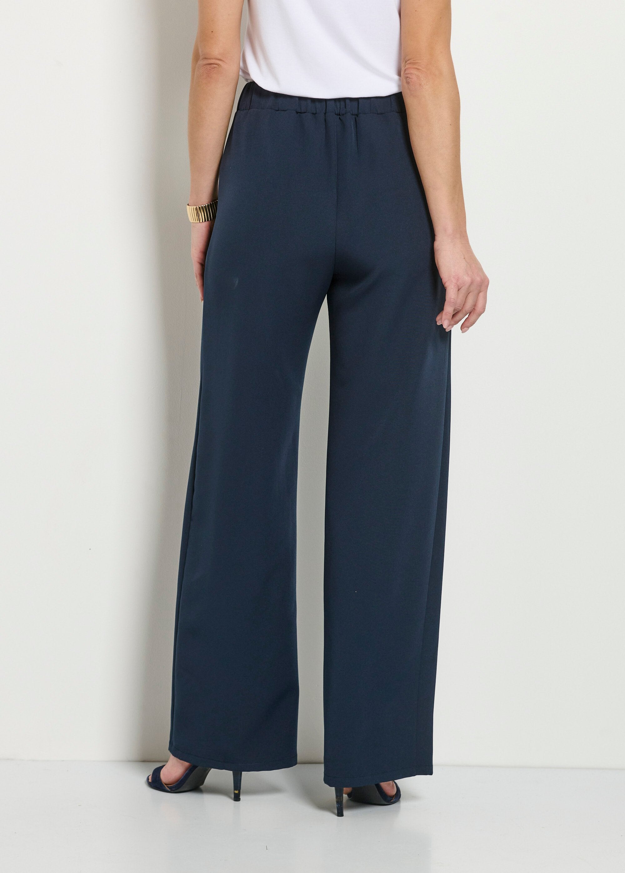 Bridge_effect_pants_with_elasticated_waistband_at_the_back_Marine_DO1_slim