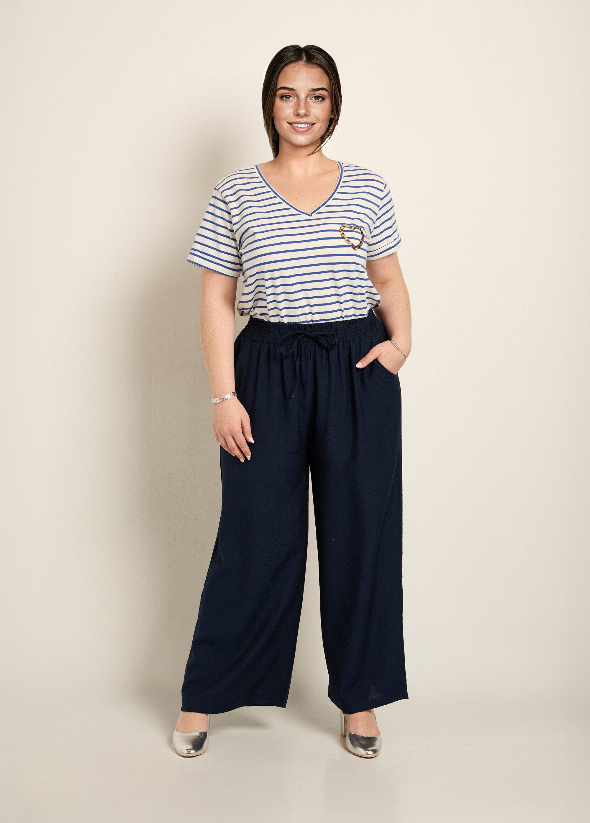 Wide_elasticated_waist_pants,_plain_Marine_SF1_curvy