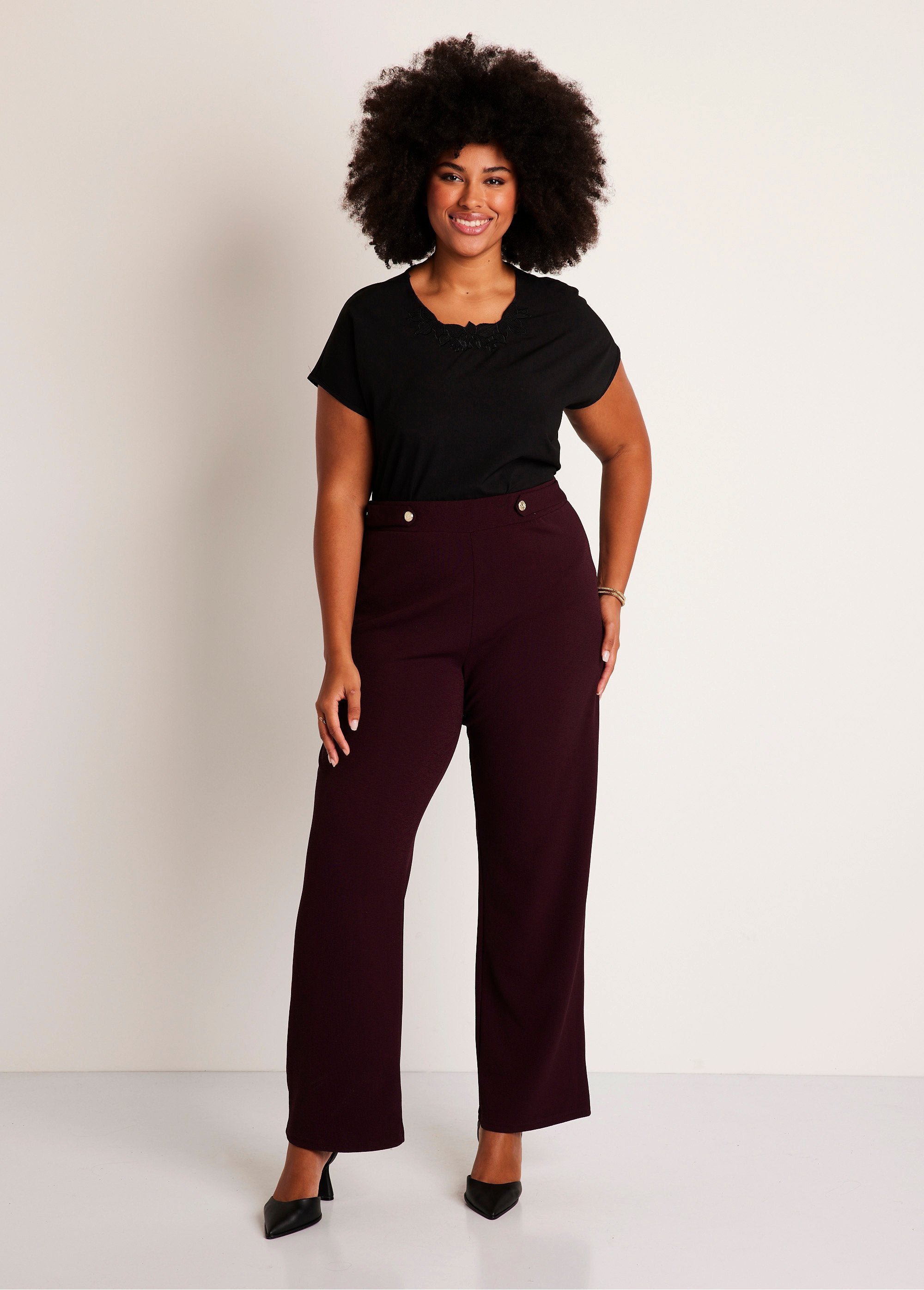 Wide_plain_pants_with_semi-elasticated_waist_Plum_SF1_curvy