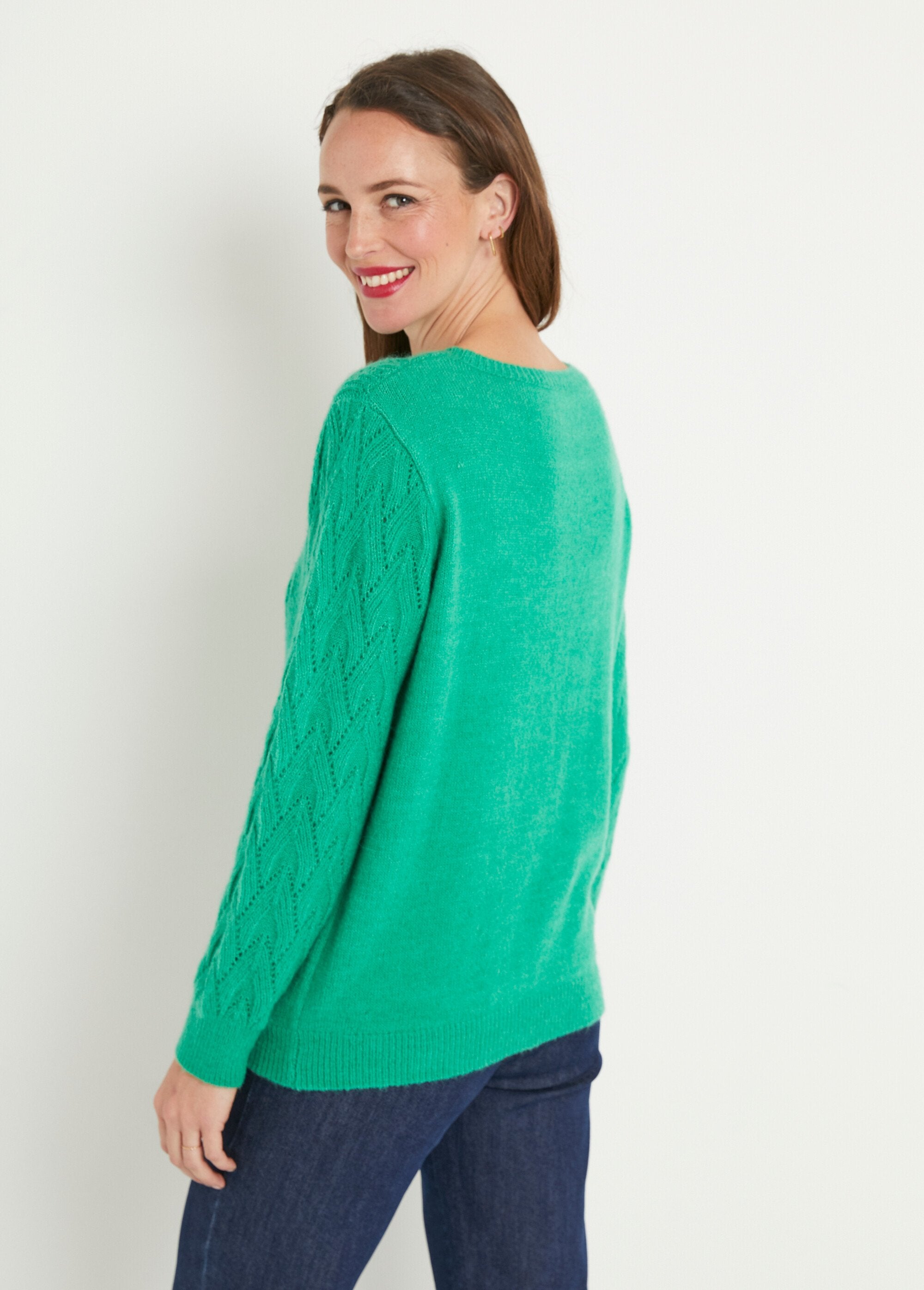 Soft,_plain,_round-neck_sweater_in_fancy_knitwear_Mint_DO1_slim