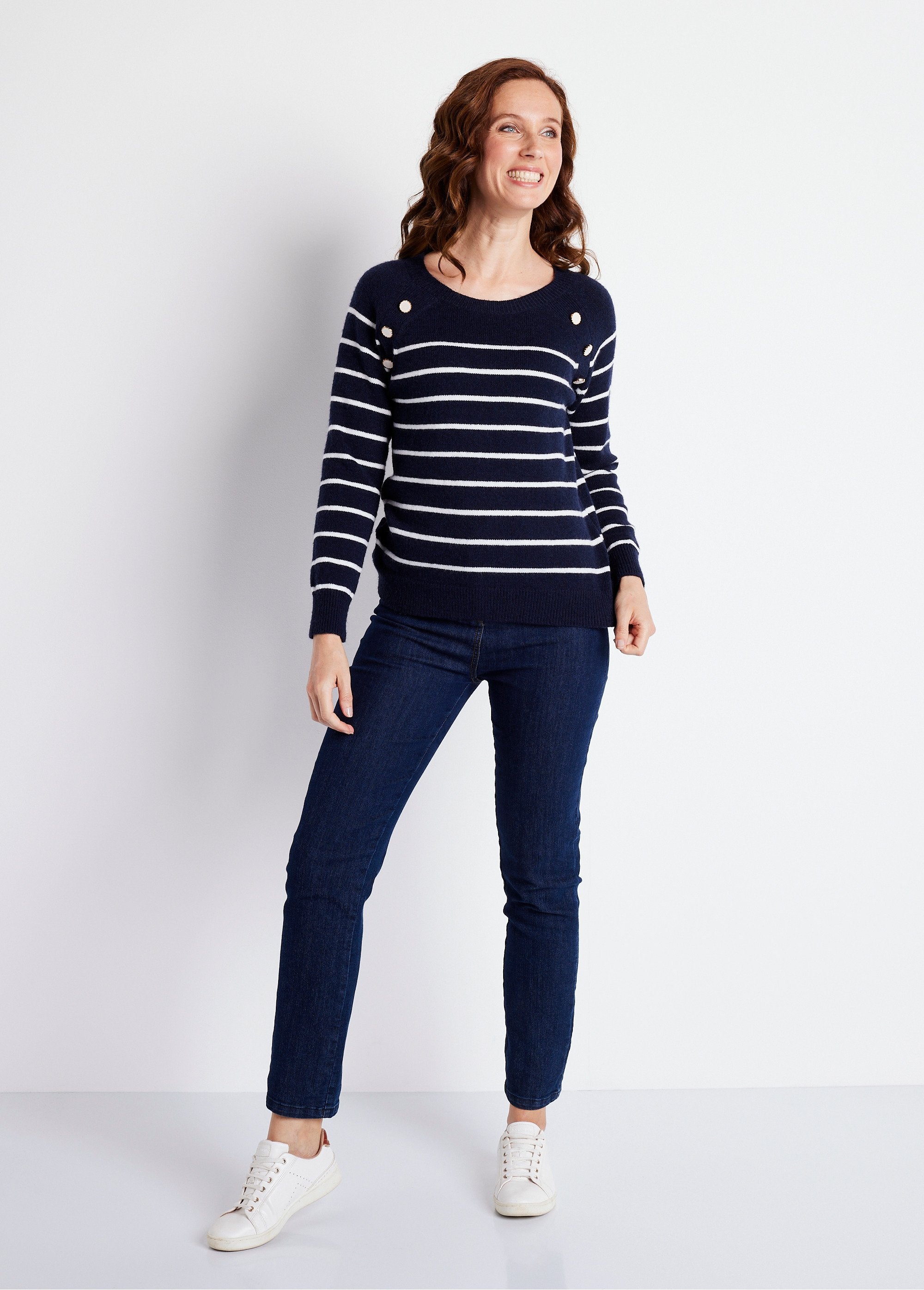 Striped_long-sleeved_sailor_sweater_Navy_and_ecru_SF1_slim