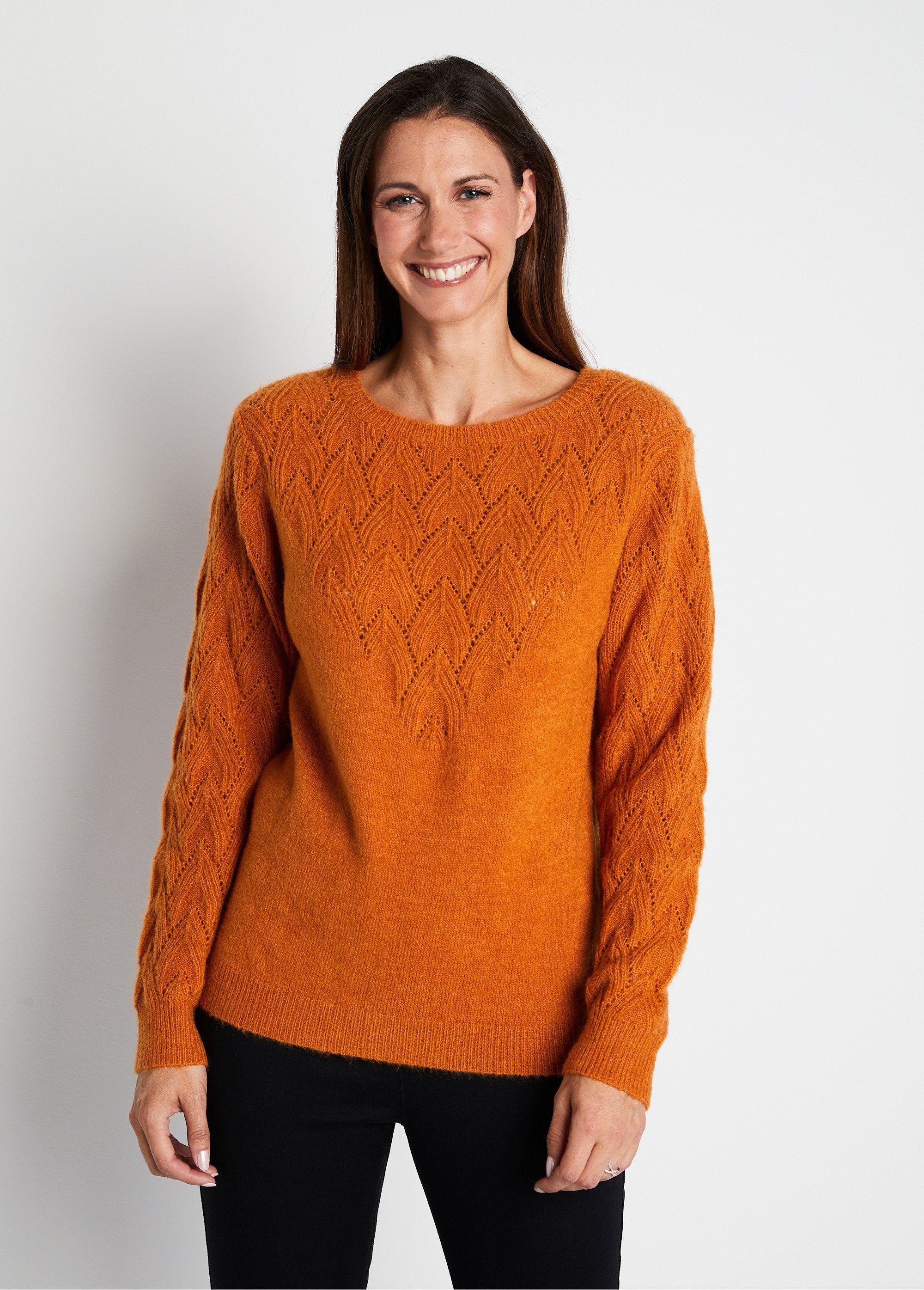 Soft_plain_round_neck_fancy_knit_sweater_Caramel_FA1_slim