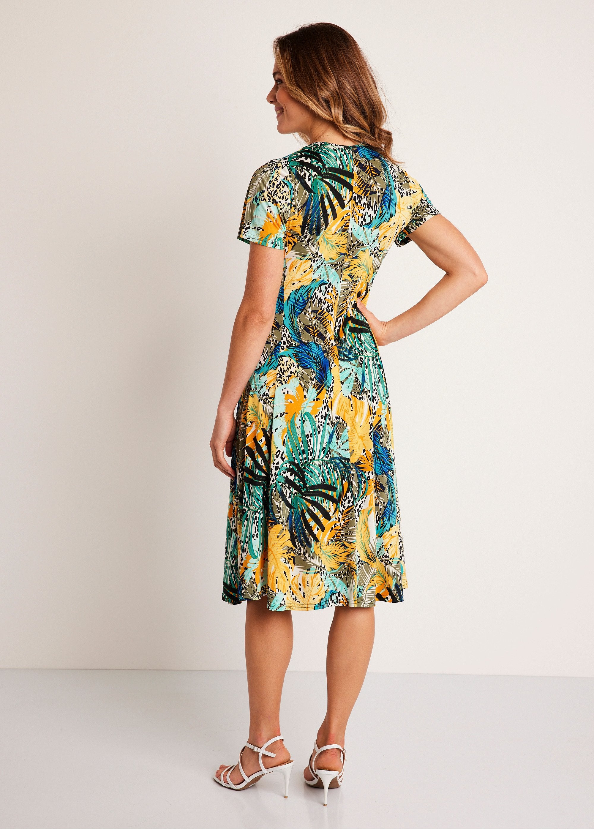 Short_floral_and_animal_skin_wrap_dress_Green_and_yellow_DO1_slim