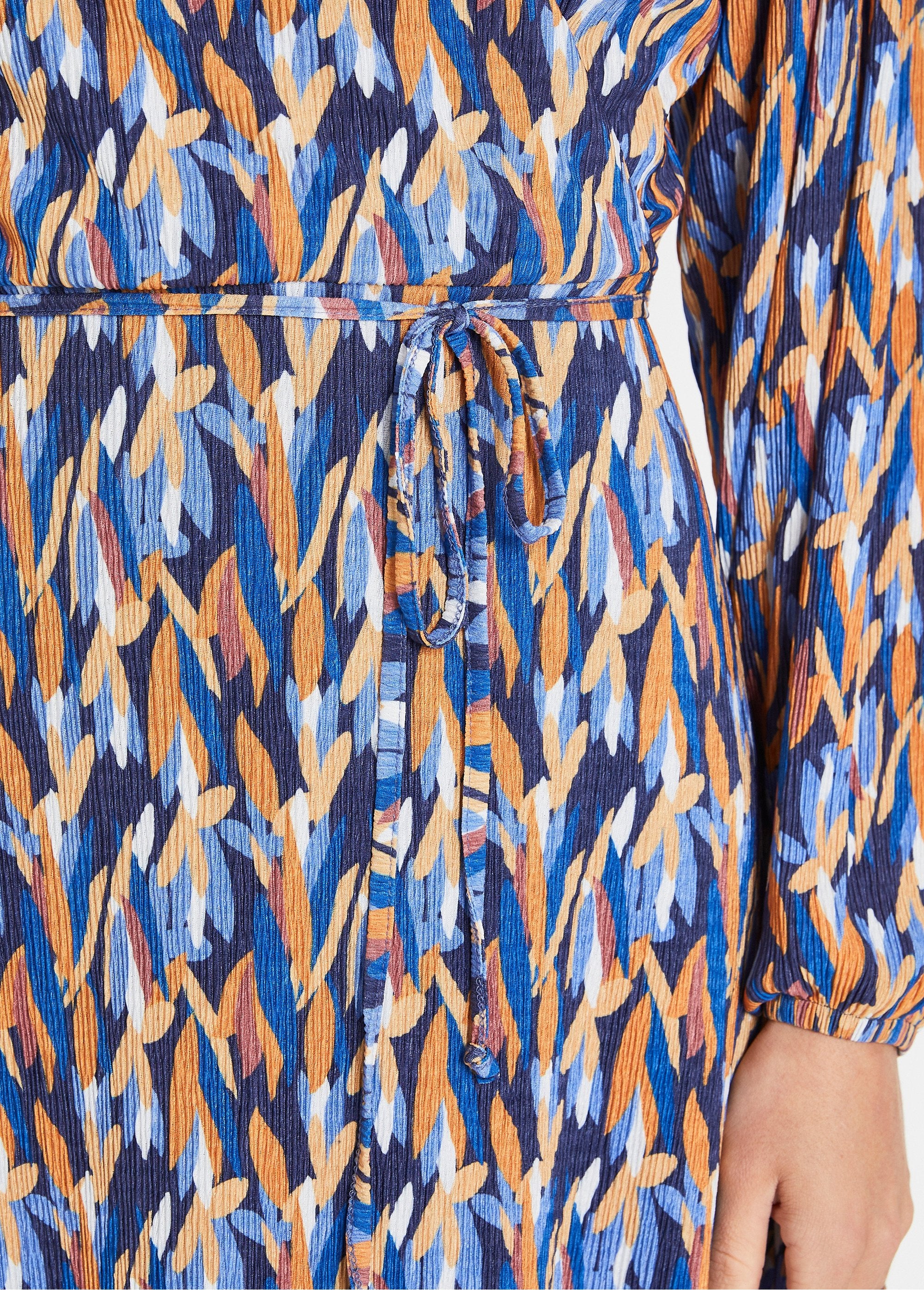 Foliage_print_short_wrap_dress_Blue_and_brown_DE3_slim