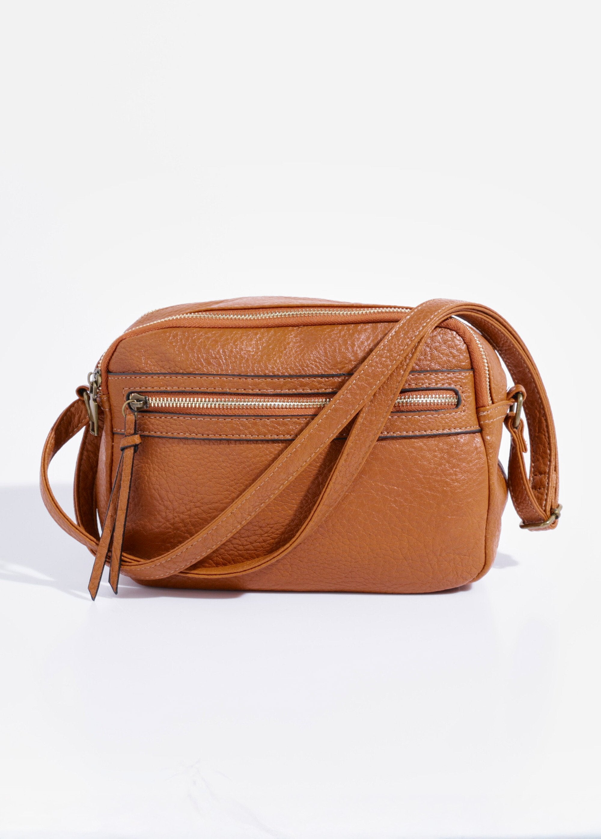 Compact_double_metal_zip_handbag_camel_FA1_slim