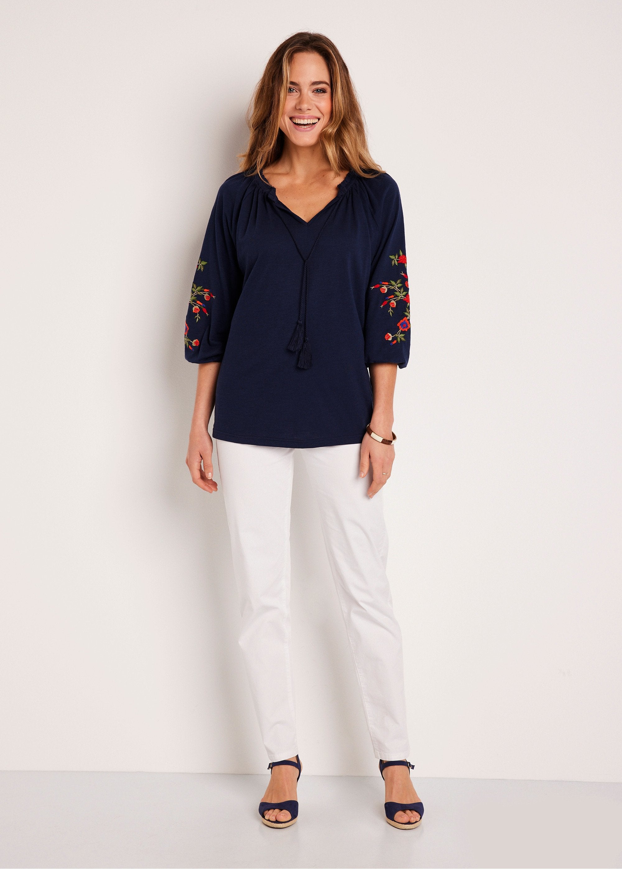 Long_embroidered_t-shirt_with_3/4_sleeves_Marine_SF1_slim