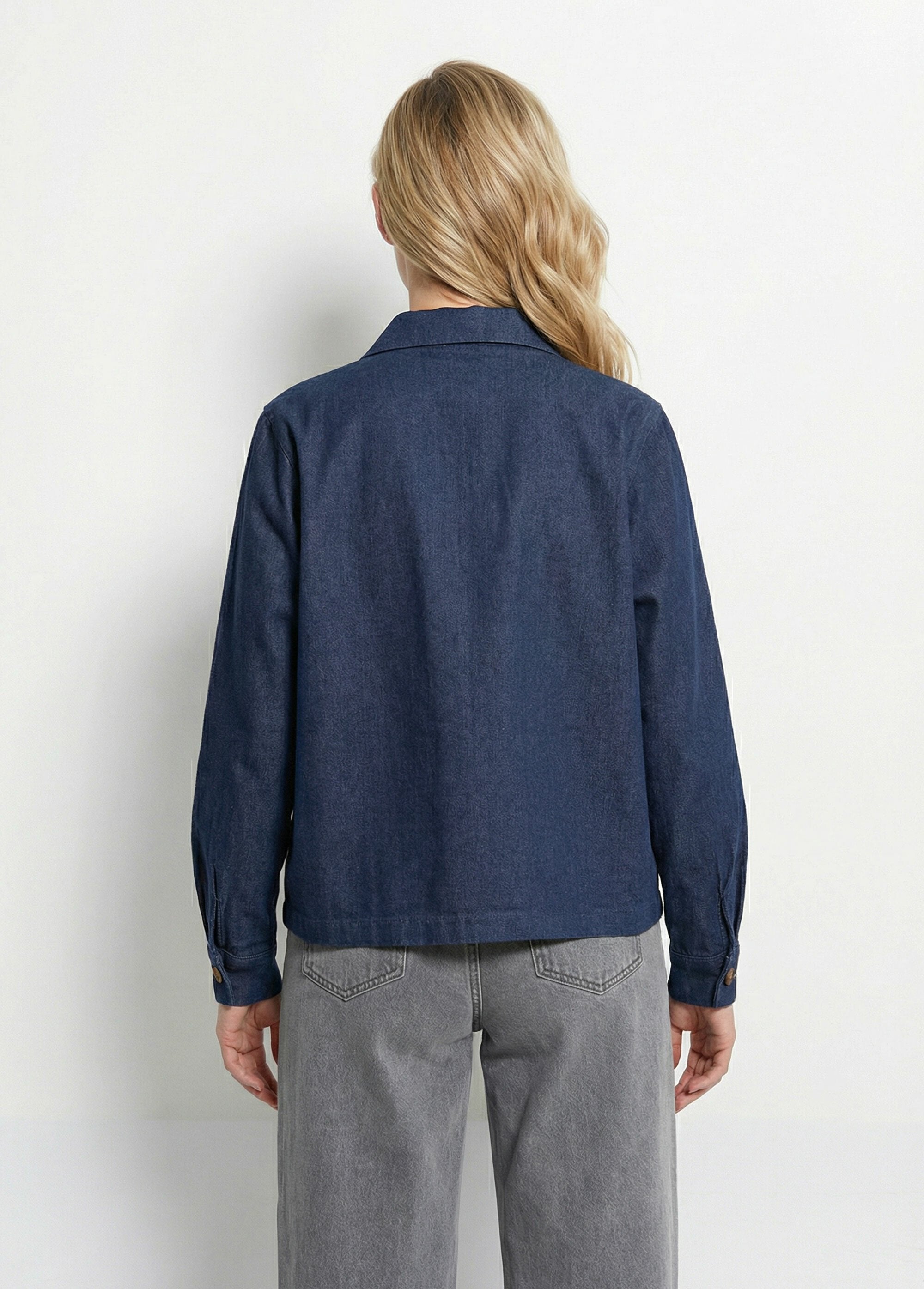 Veste_en_denim_brut,_style_workwear_Bleu_brut_DO1_slim
